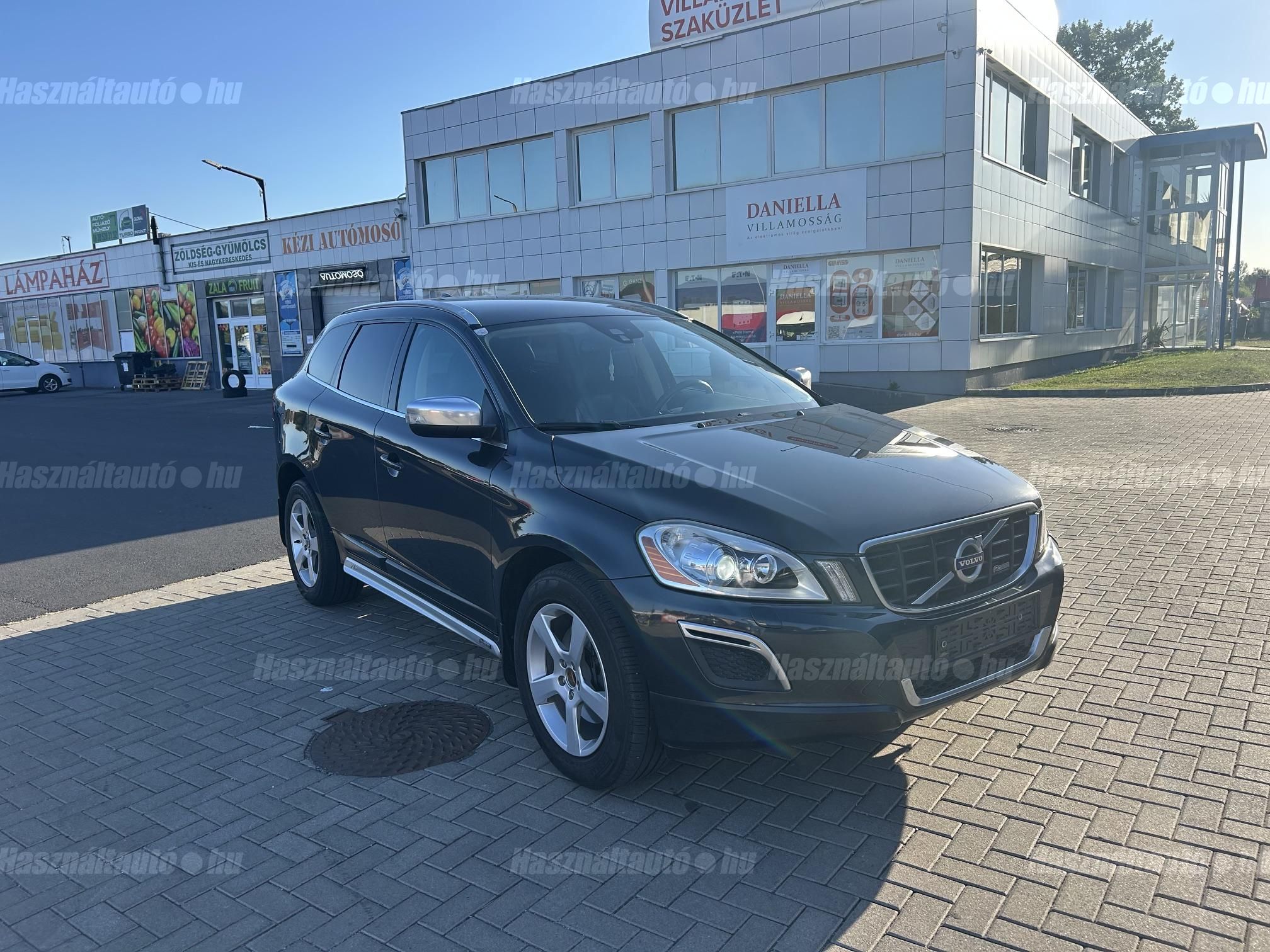 VOLVO XC60 2012/7 - 1