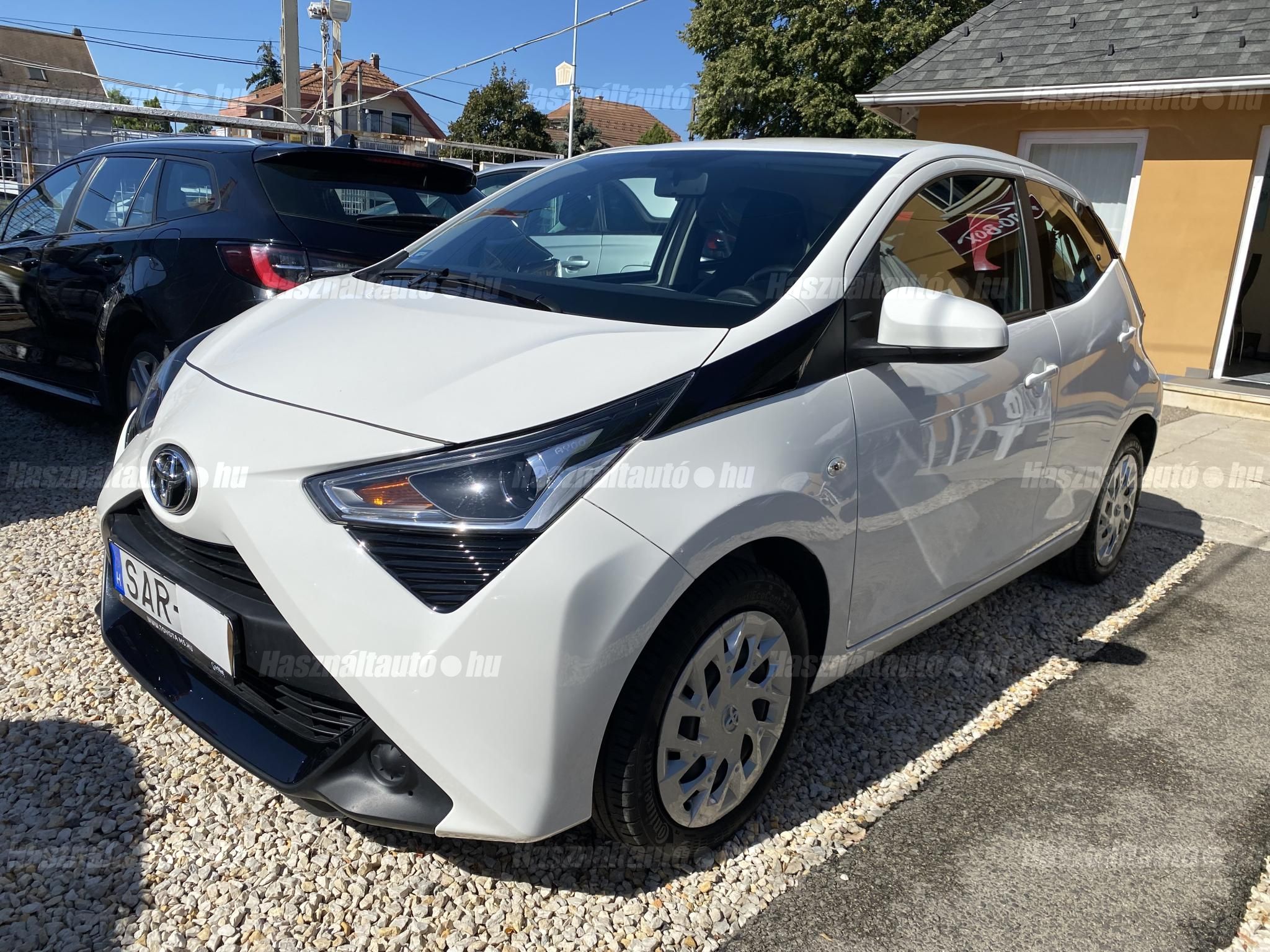 TOYOTA AYGO 2021 - 1