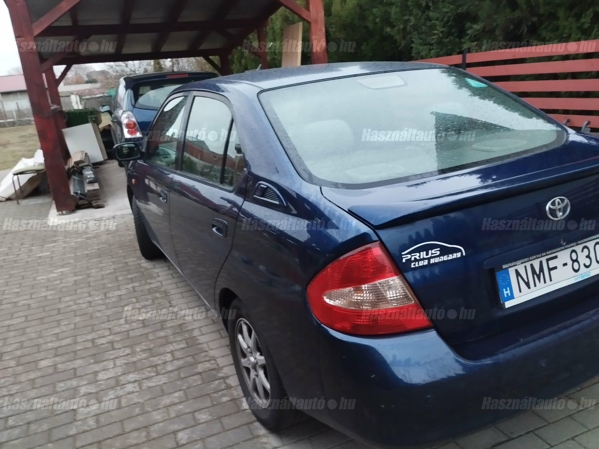 TOYOTA PRIUS 2002/11 - 1