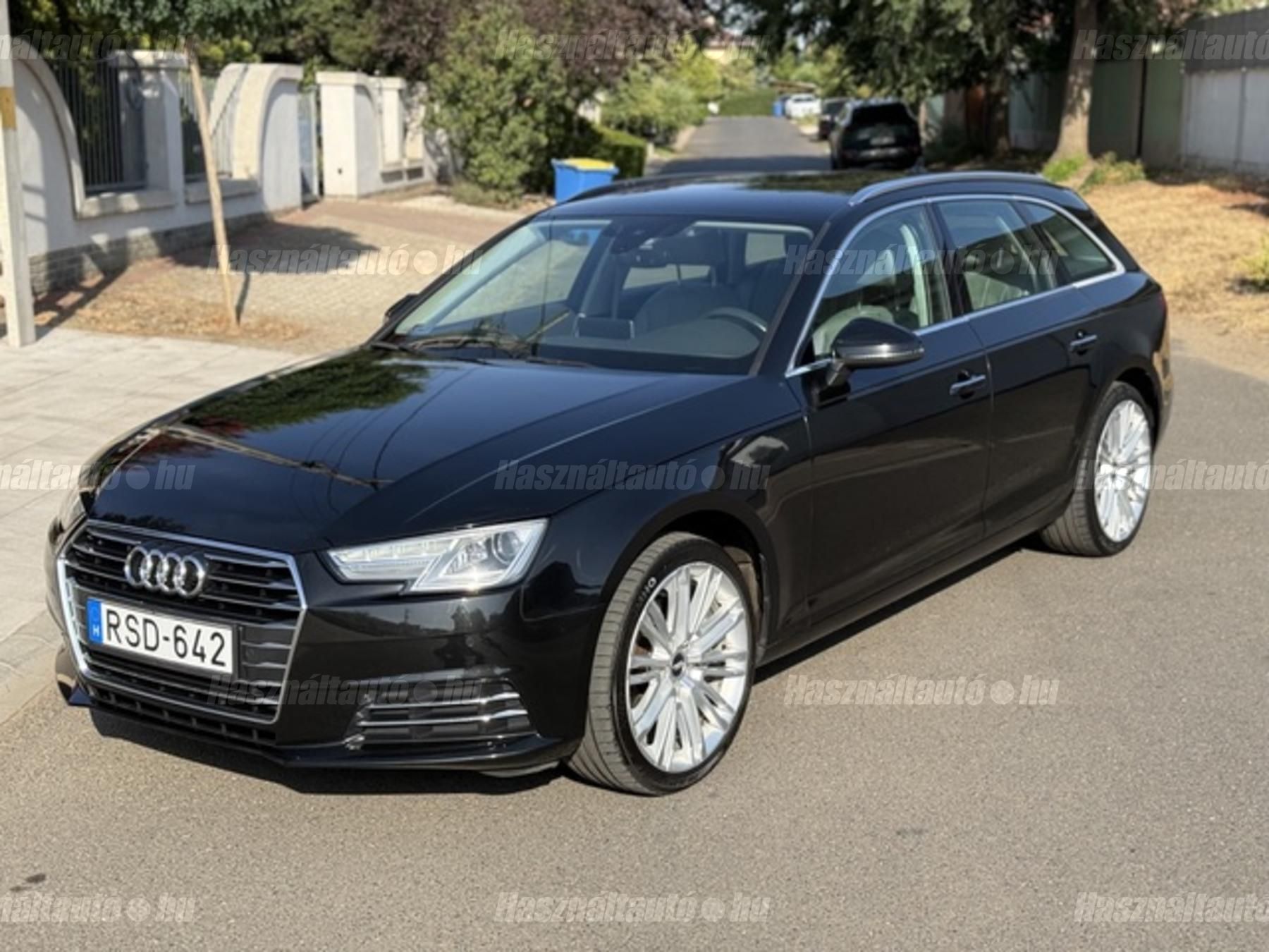 AUDI A4 2016/9 - 1