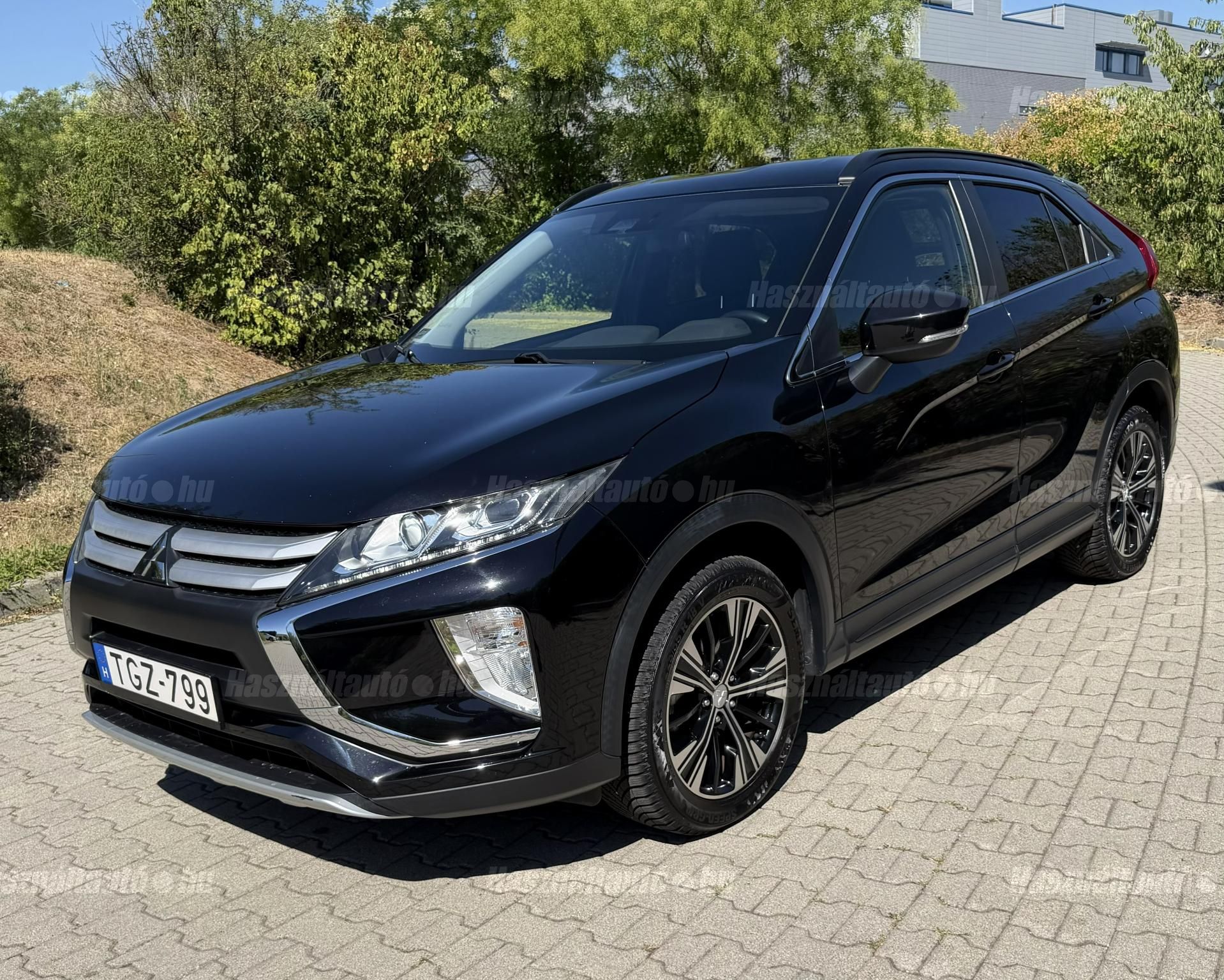 MITSUBISHI ECLIPSE CROSS 2019/8 - 1