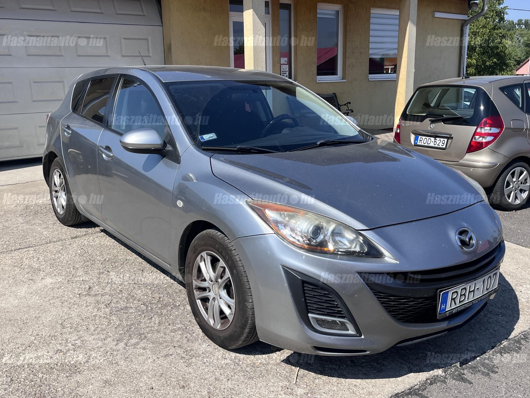MAZDA 3 2011/10 - 1