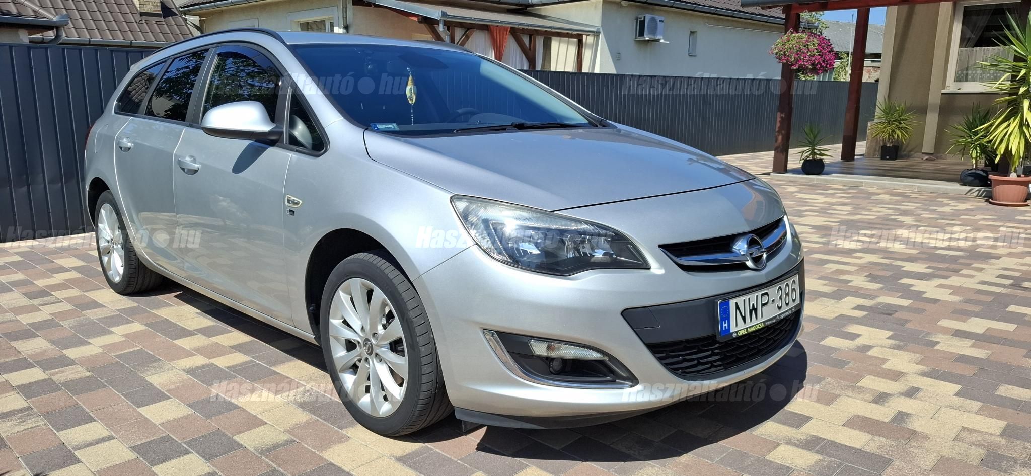 OPEL ASTRA J 2013/1 - 1