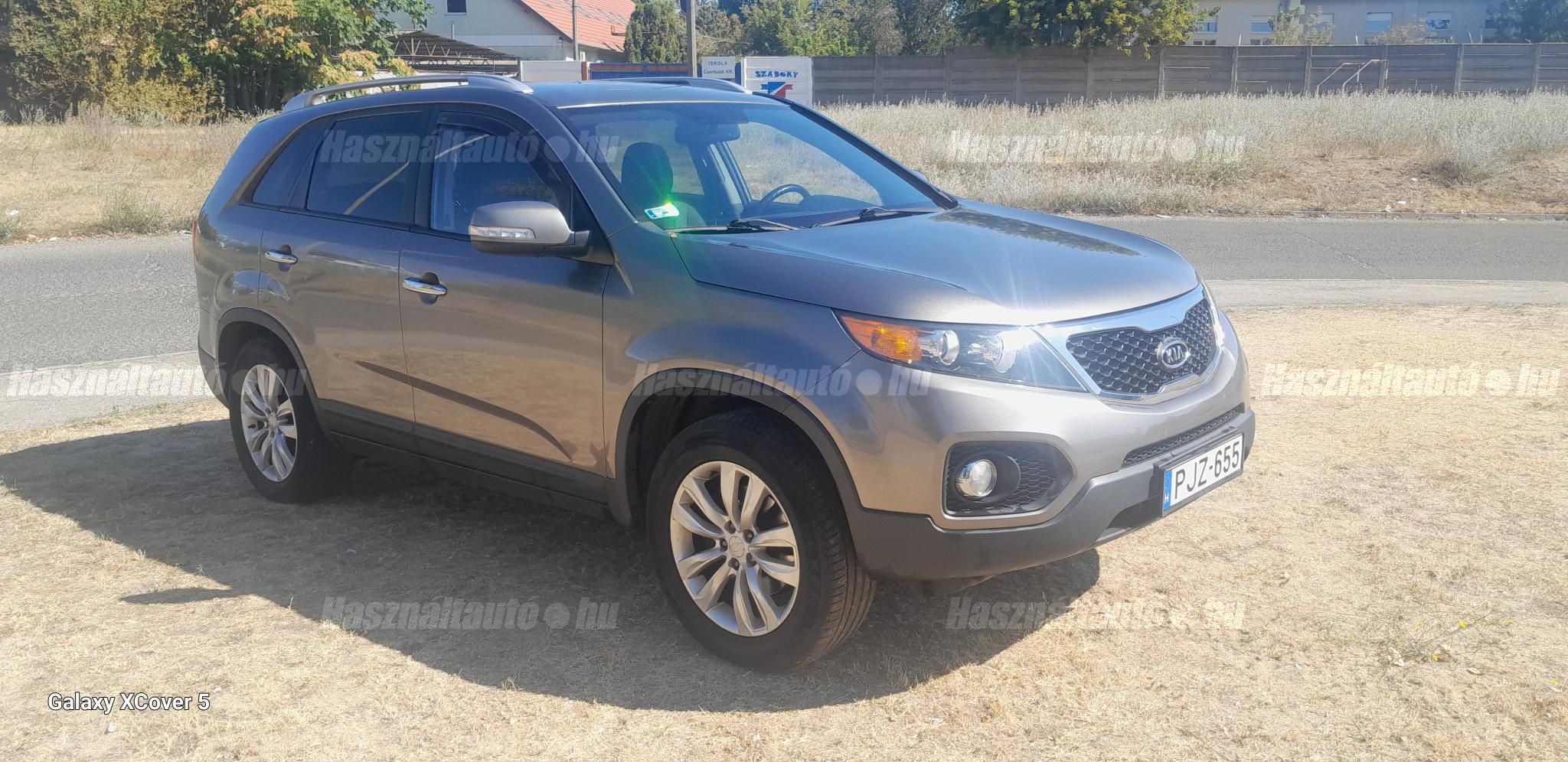 KIA SORENTO 2011 - 1