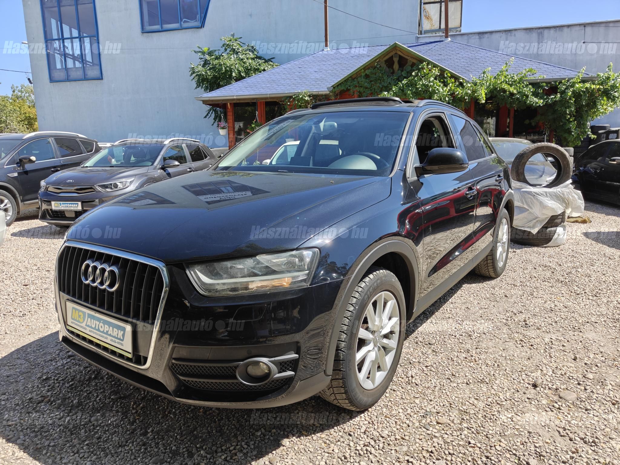 AUDI Q3 2012/8 - 1