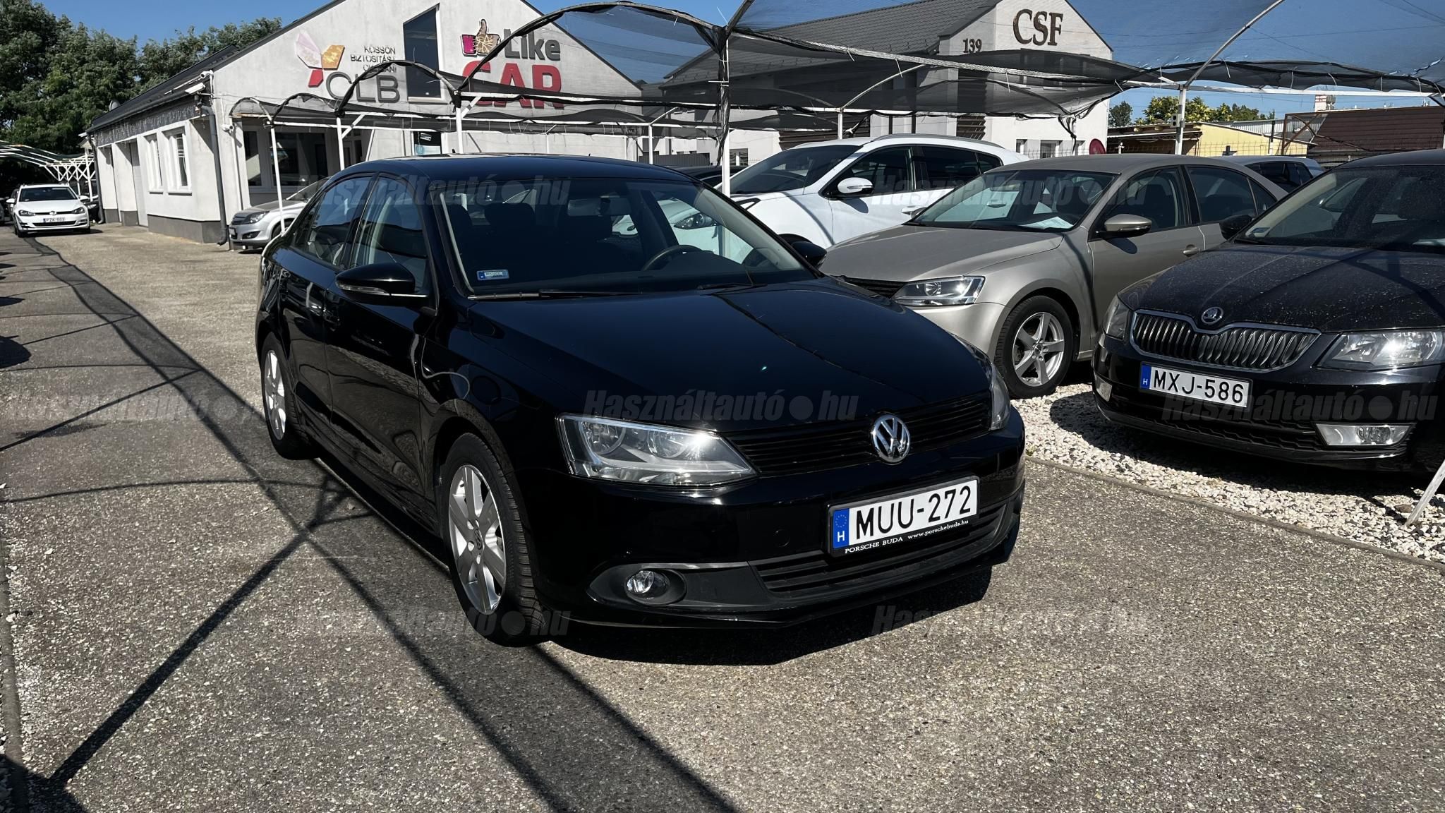 VOLKSWAGEN JETTA VI 2014/7 - 1