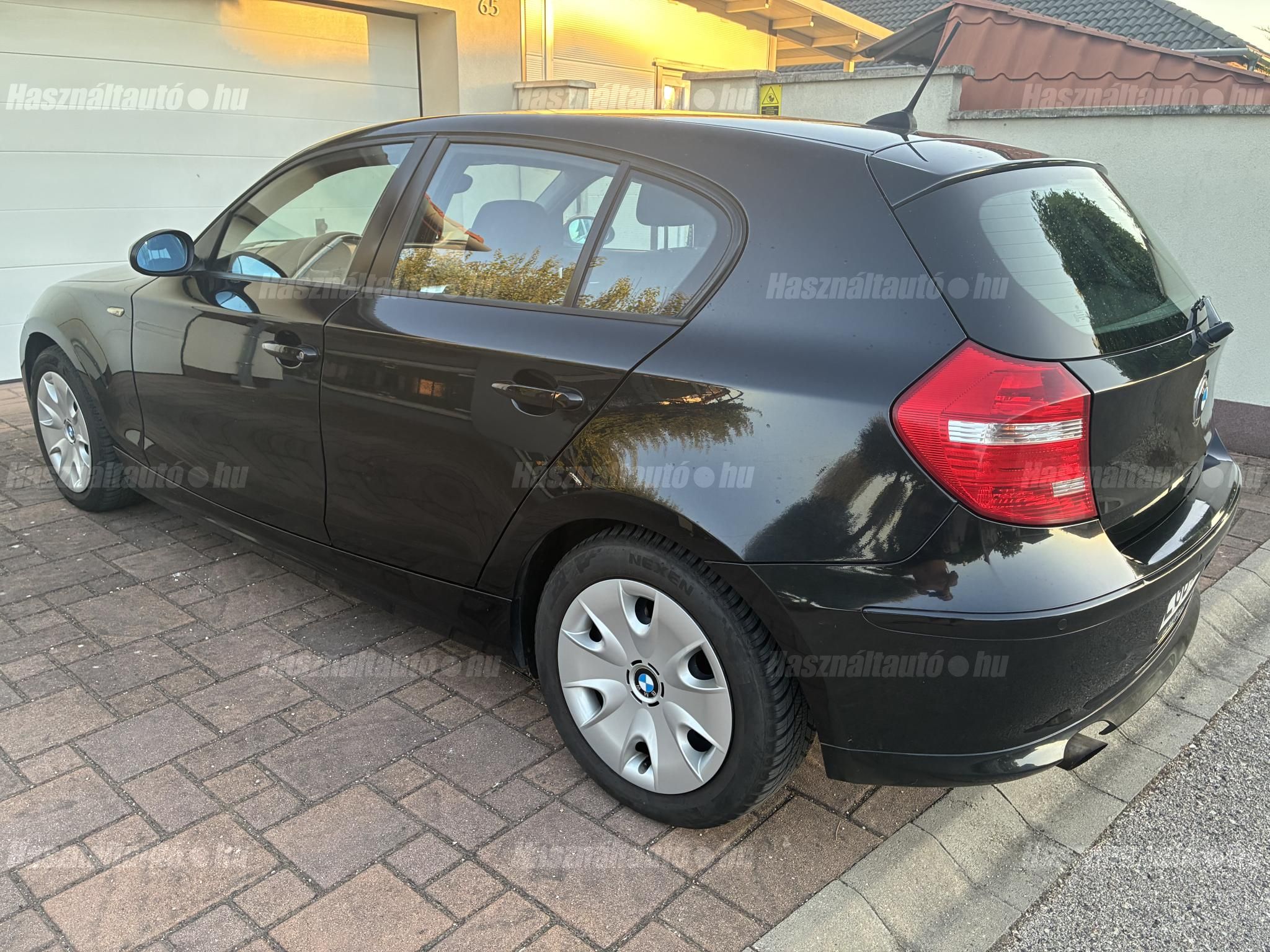 BMW 118 2007/11 - 1