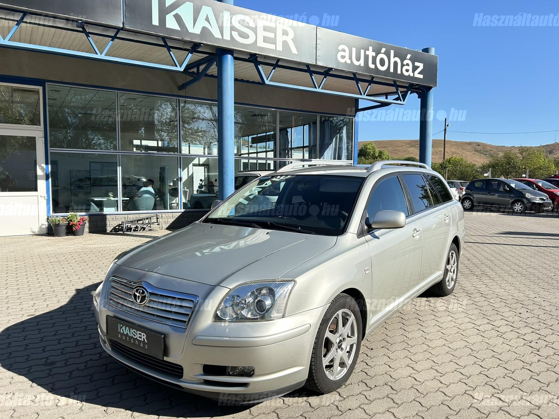 TOYOTA AVENSIS 2005/3 - 1