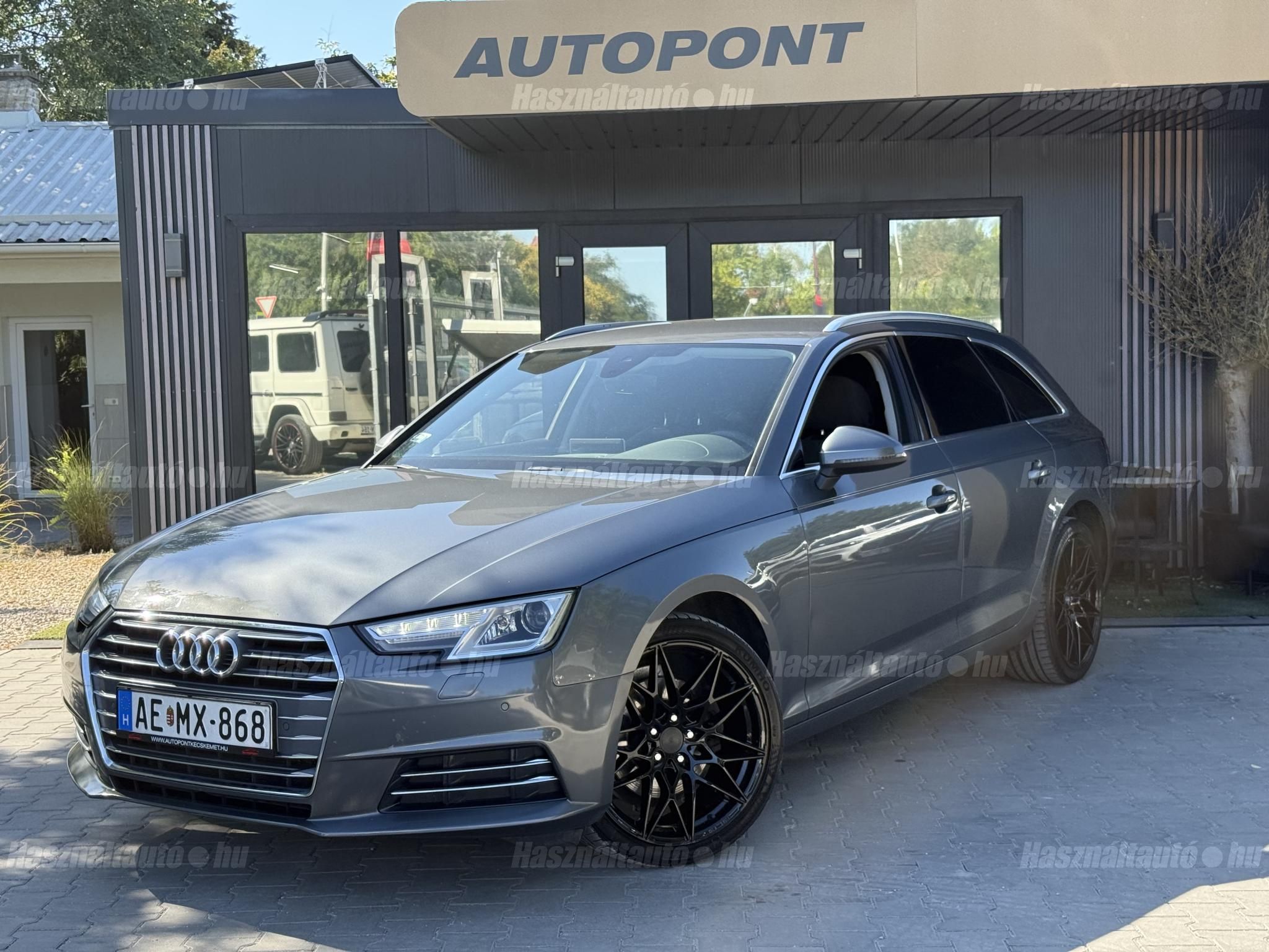 AUDI A4 2019/1 - 1
