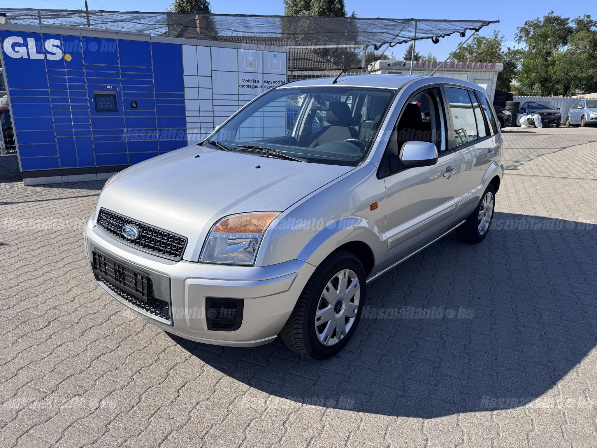 FORD FUSION 2010/9 - 1
