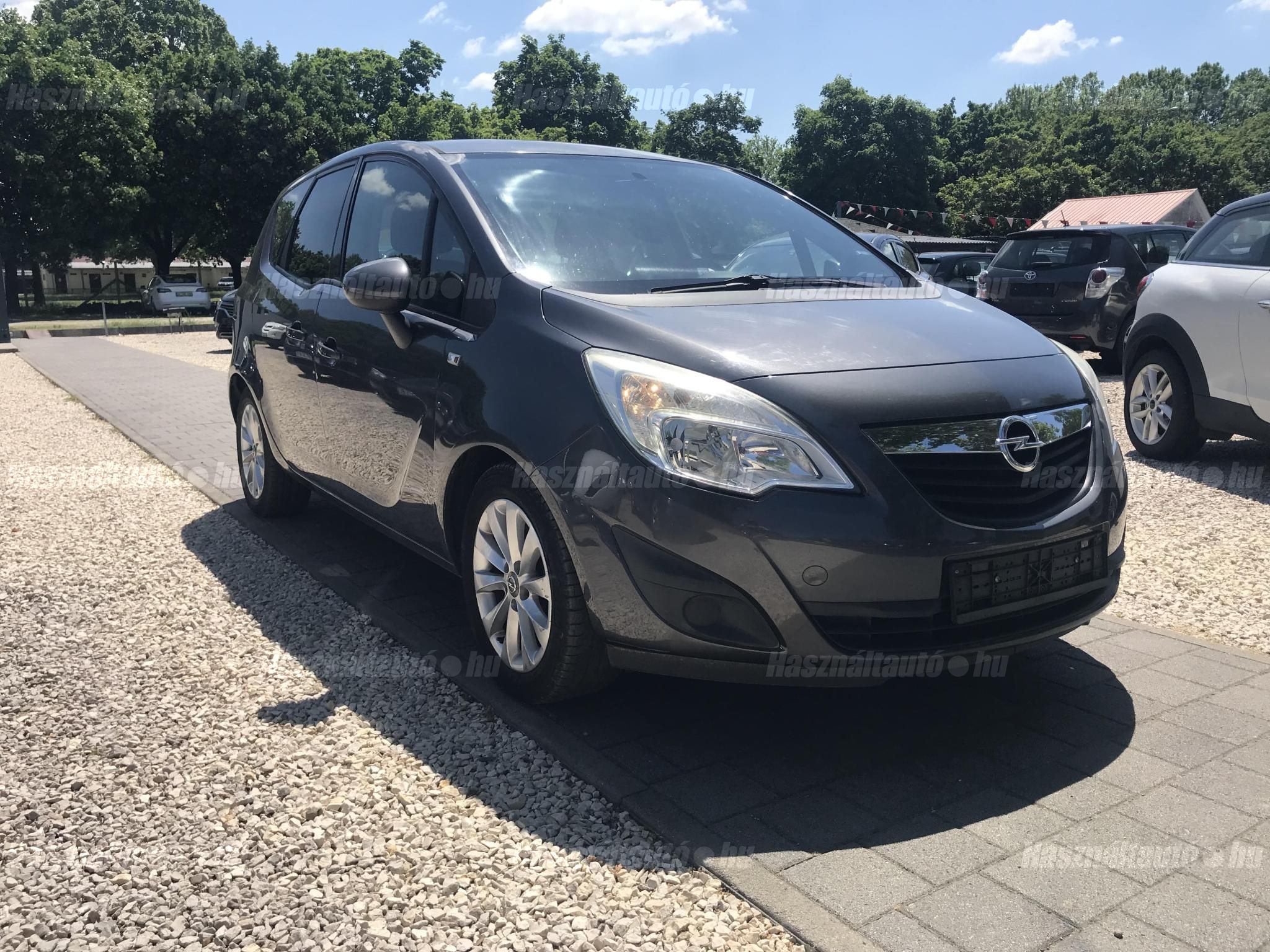 OPEL MERIVA B 2011/5 - 1