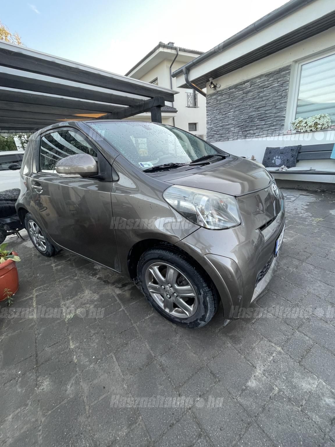 TOYOTA IQ 2010/9 - 1