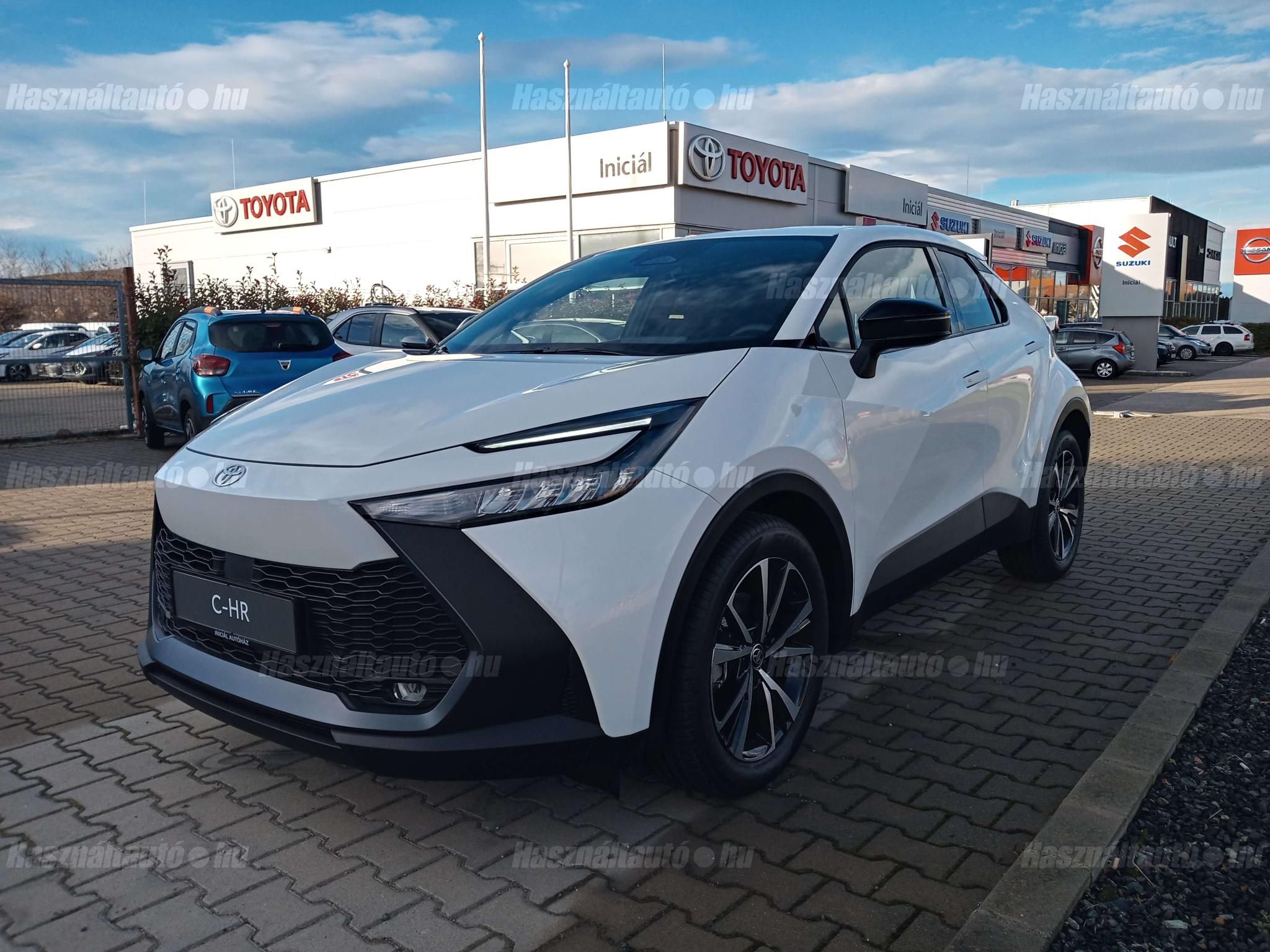 TOYOTA C-HR 2026 - 1