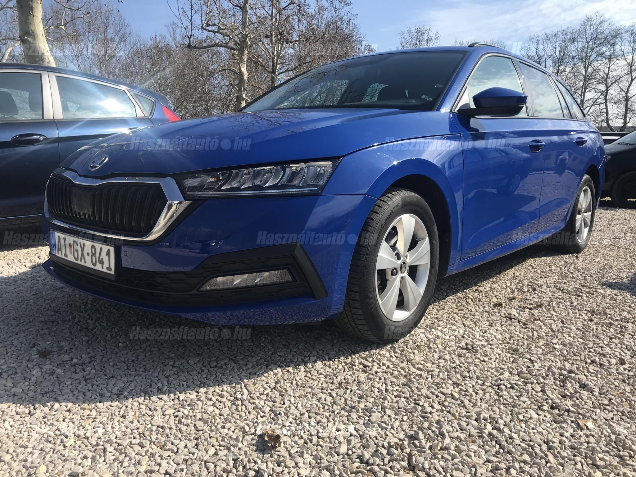 SKODA OCTAVIA 2021/12 - 1