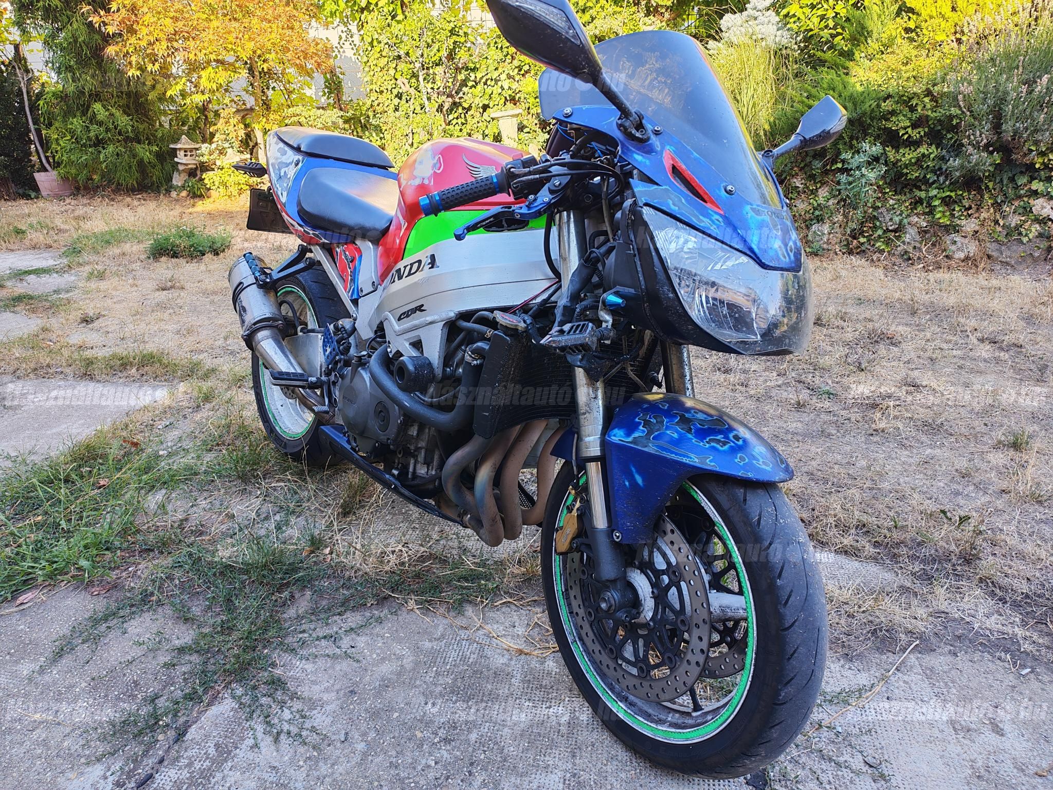 HONDA CBR 900 RR 2001/5 - 1