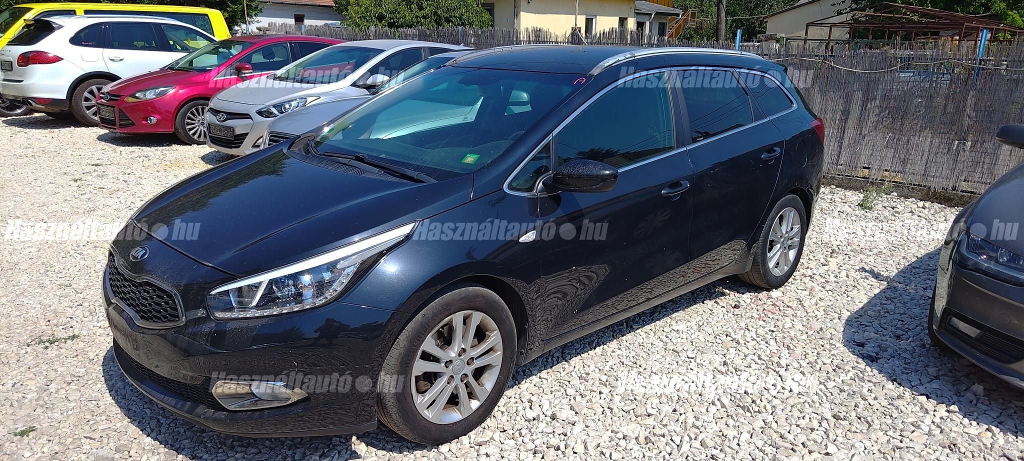 KIA CEE'D 2014/11 - 1
