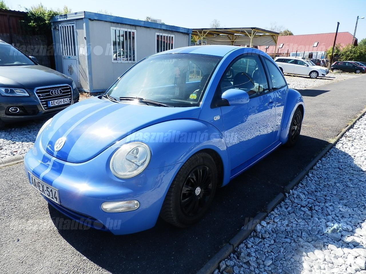 VOLKSWAGEN NEW BEETLE 2002/6 - 1