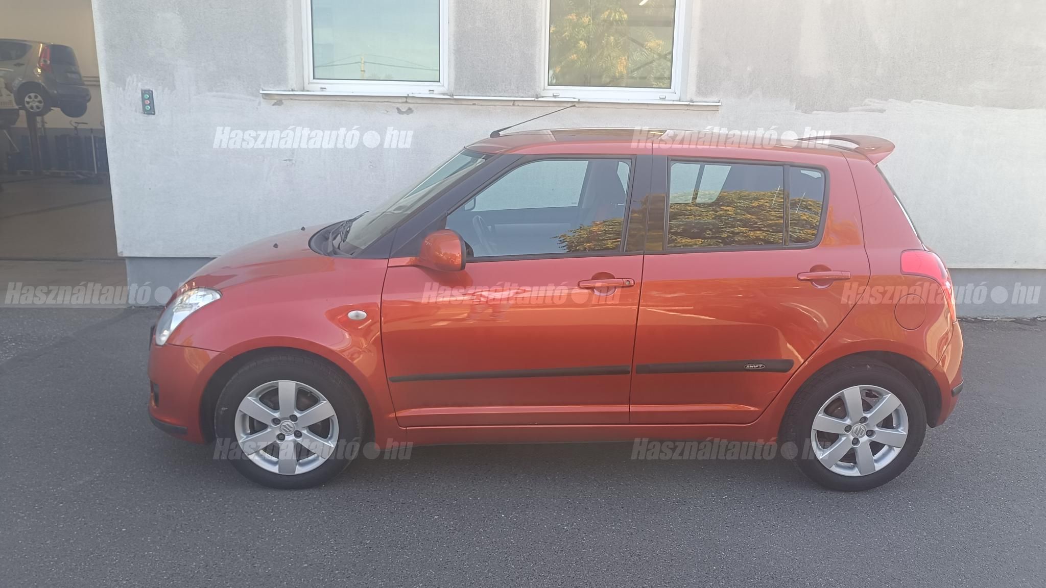 SUZUKI SWIFT 2008/4 - 1
