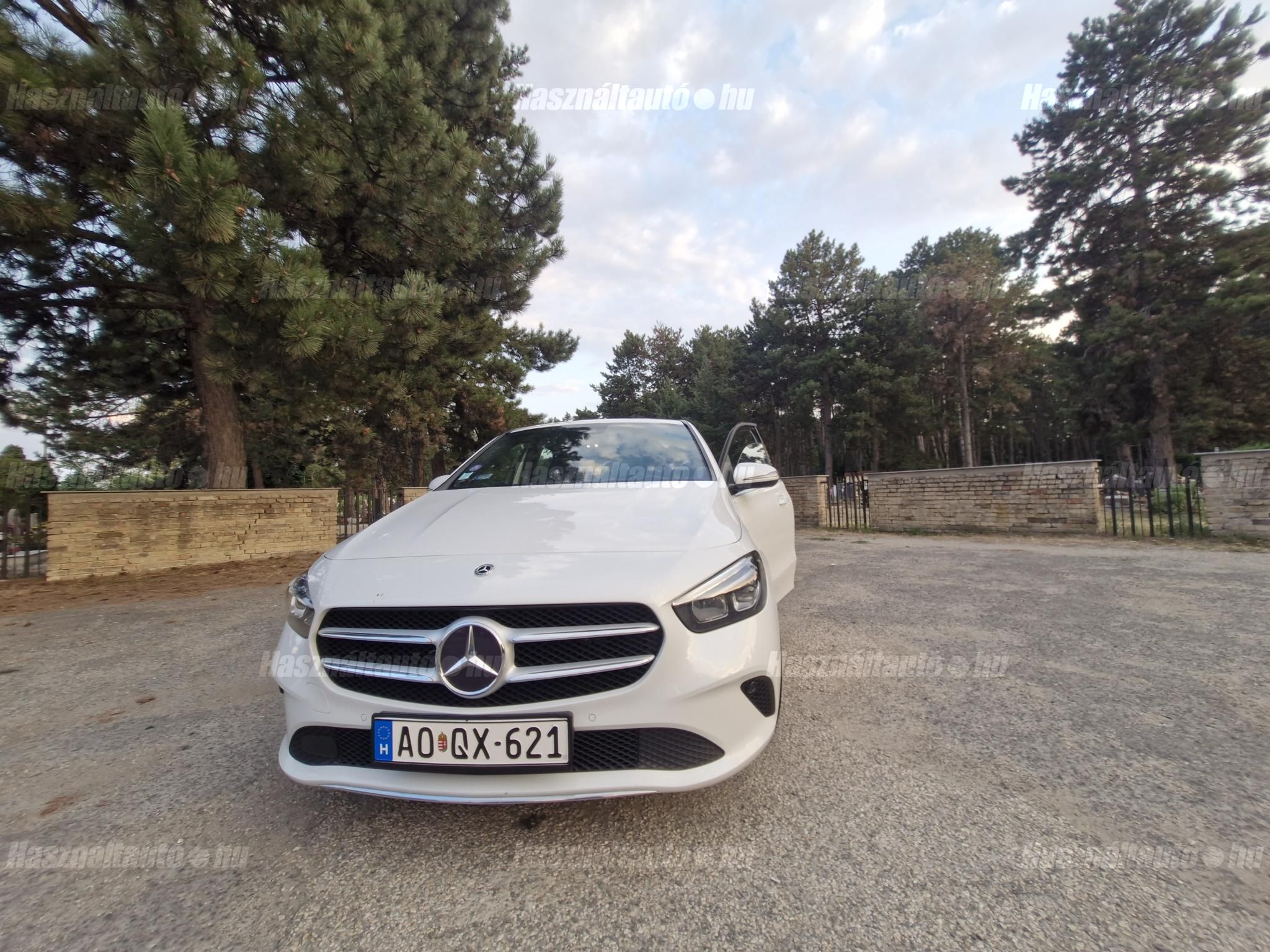 MERCEDES-BENZ B 250 E 2022/3 - 1