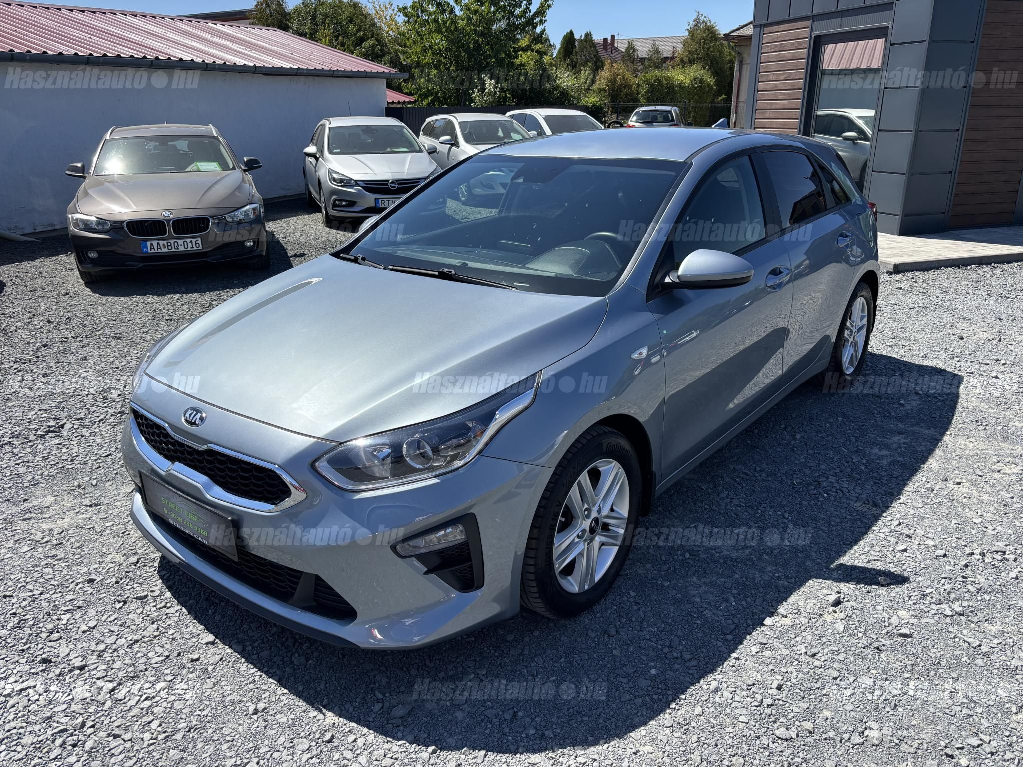 KIA CEE'D 2018/12 - 1
