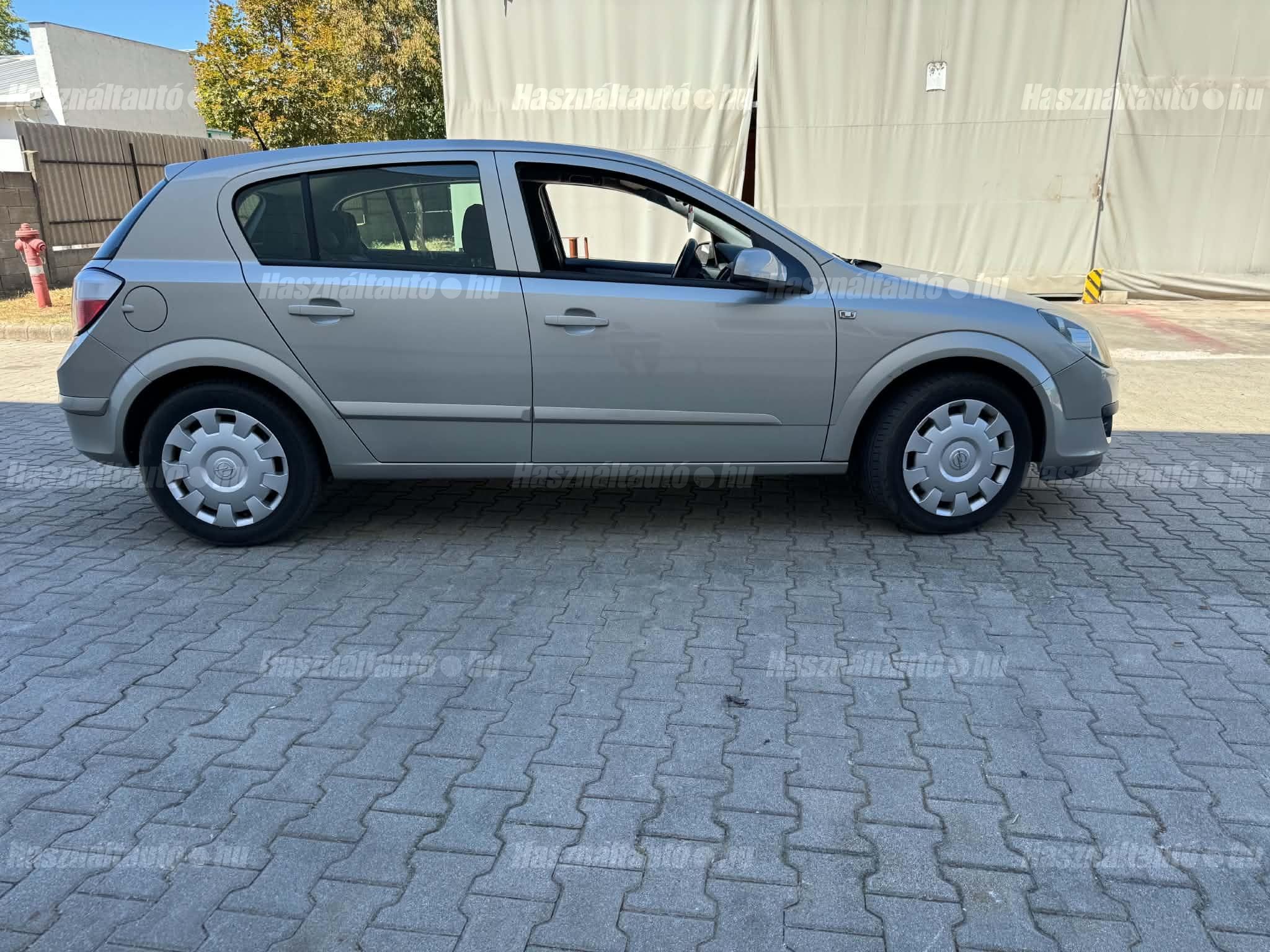 OPEL ASTRA H 2007/2 - 1