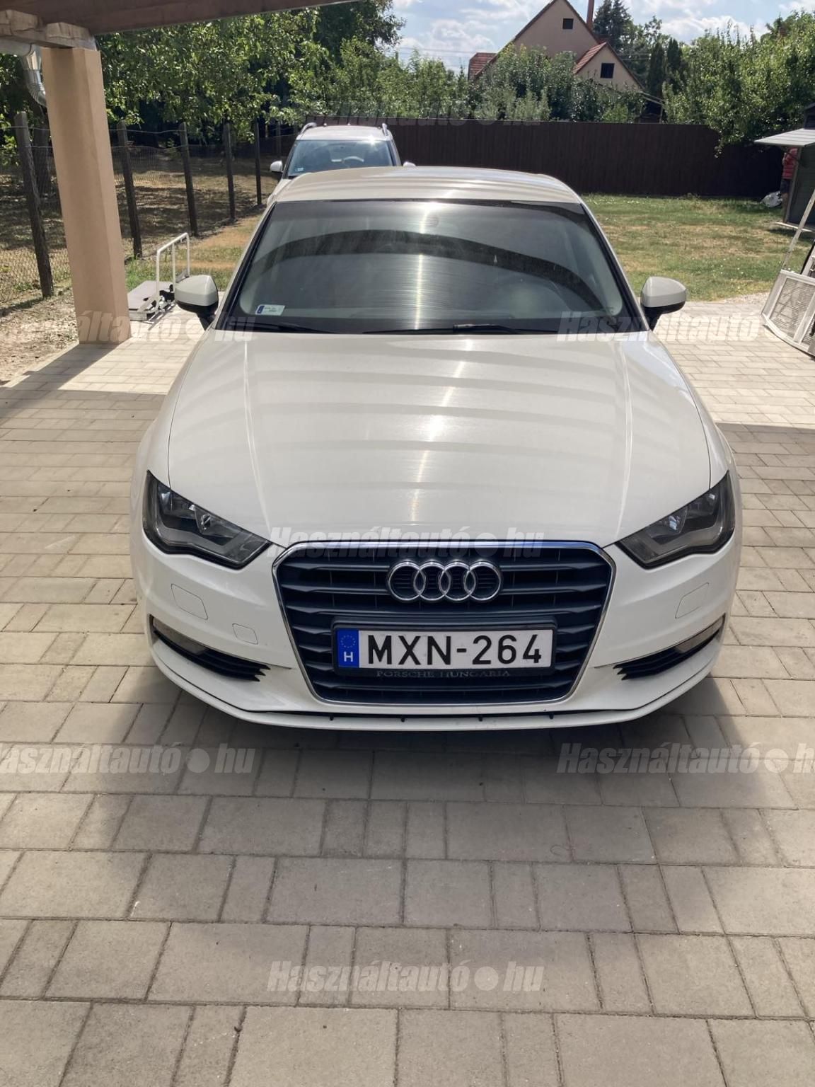AUDI A3 2014/12 - 1