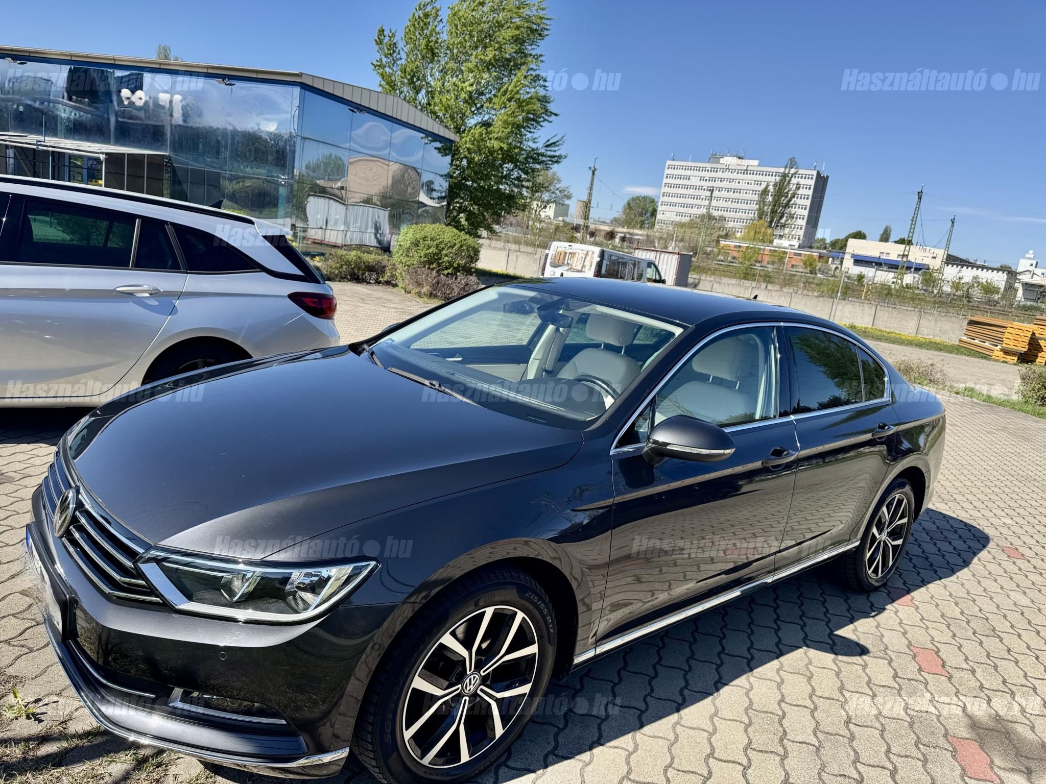 VOLKSWAGEN PASSAT VIII 2019/1 - 1