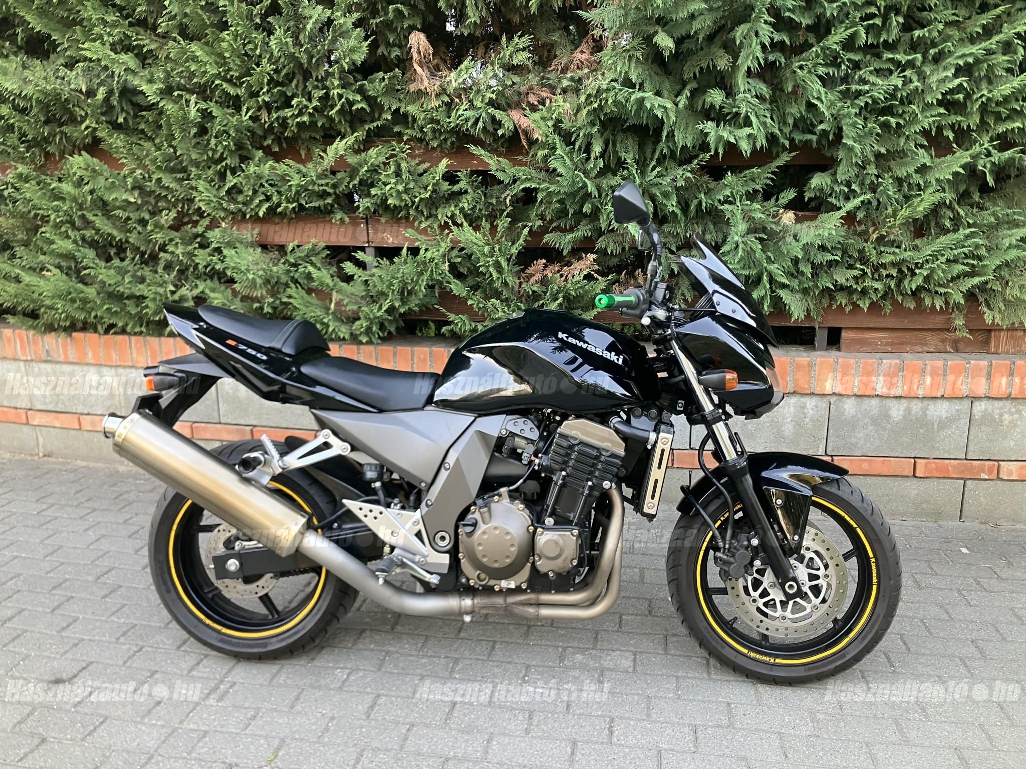 KAWASAKI Z 750 2004/12 - 1