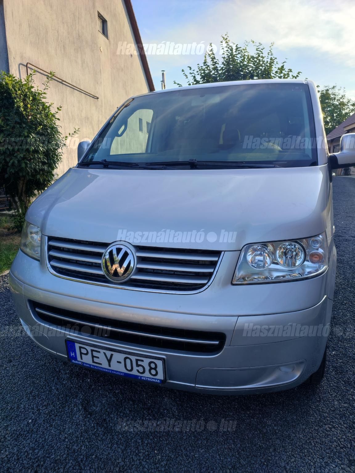 VOLKSWAGEN MULTIVAN 2004/2 - 1