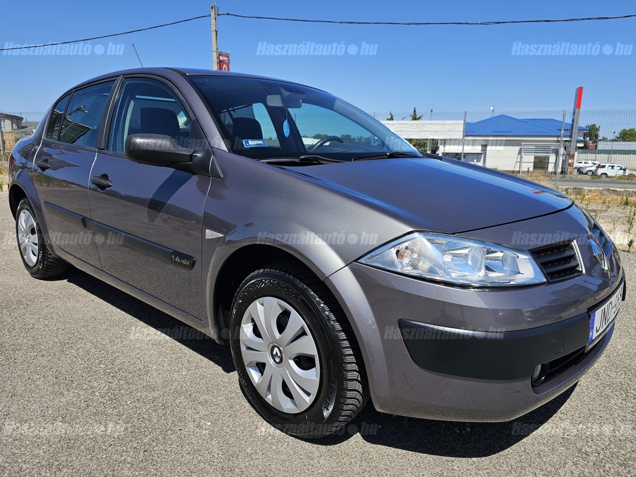 RENAULT MEGANE 2005 - 1