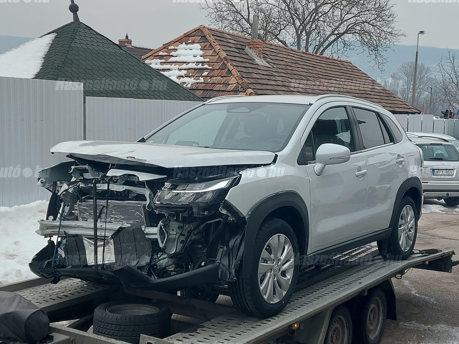 SUZUKI S-CROSS 2025/11 - 1