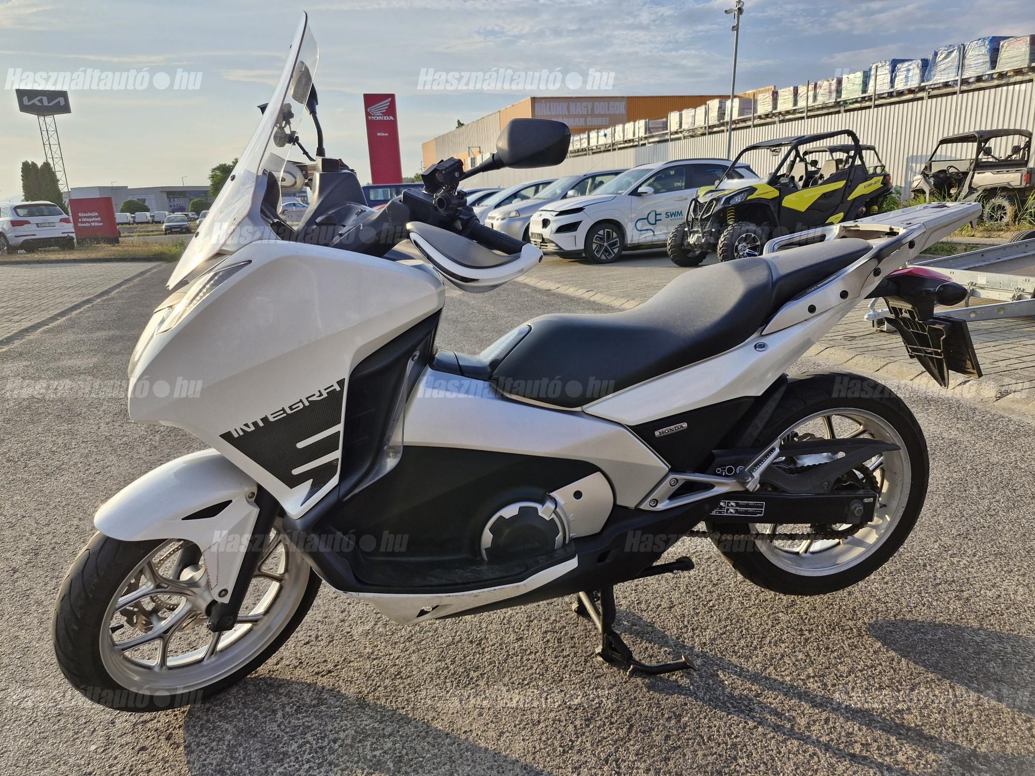 HONDA NC 700 D 2012/5 - 1
