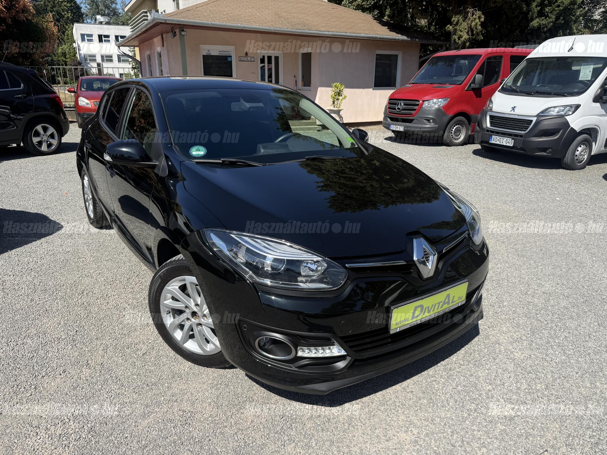 RENAULT MEGANE 2014/4 - 1