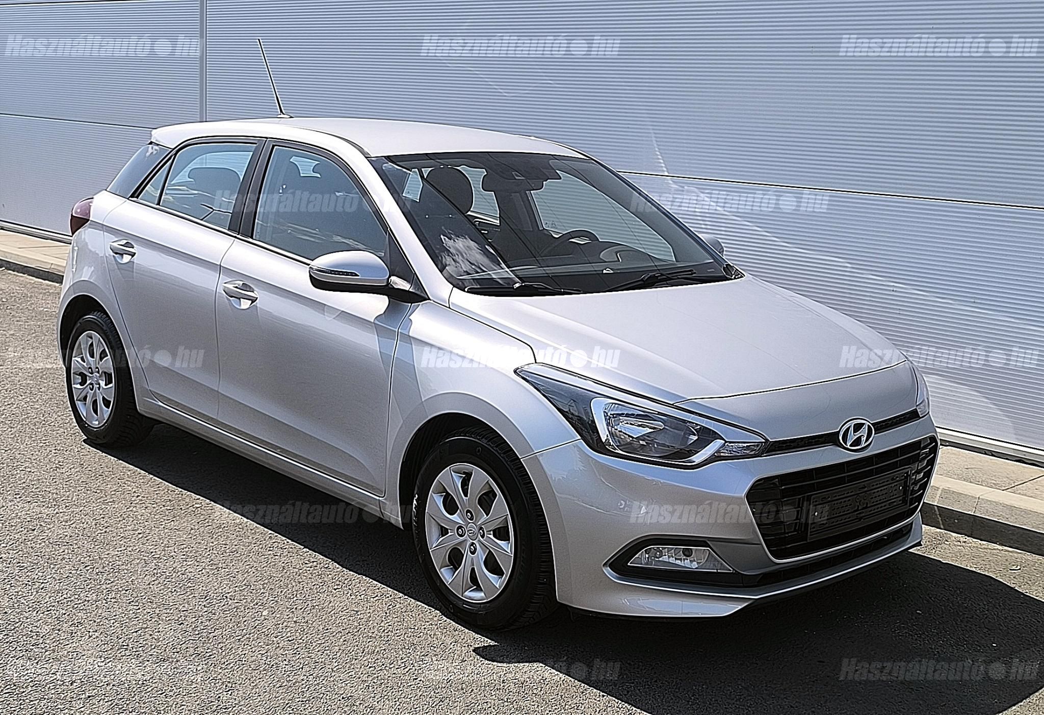 HYUNDAI I20 2020/6 - 1