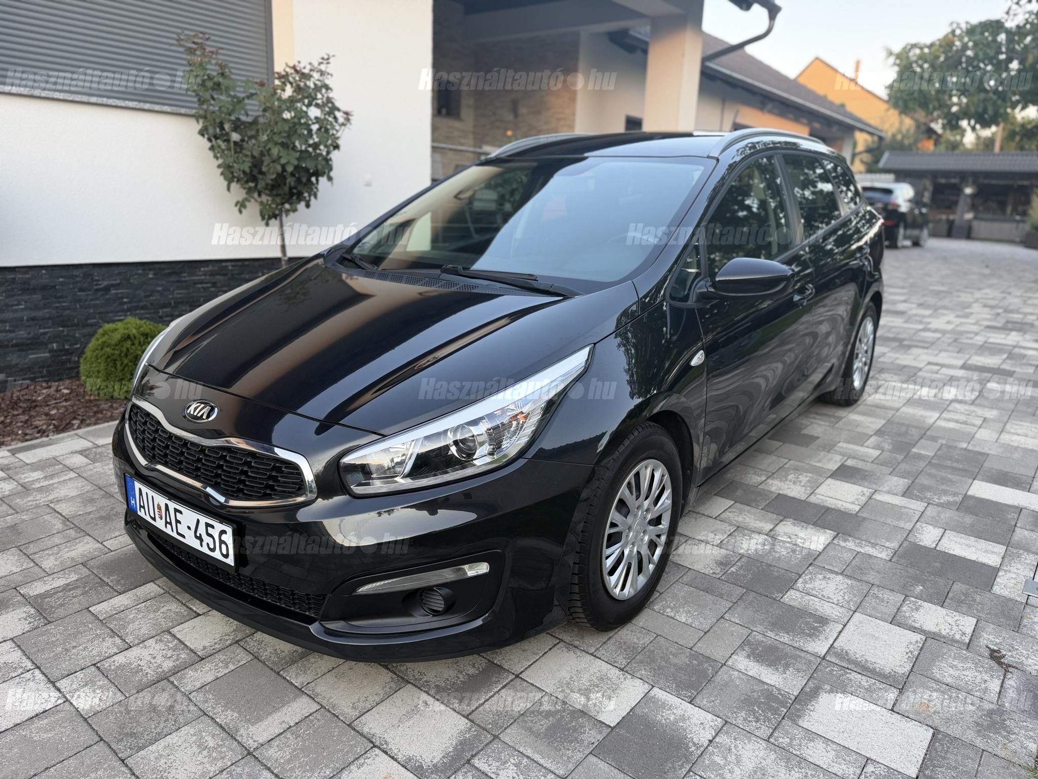 KIA CEE'D 2017/6 - 1