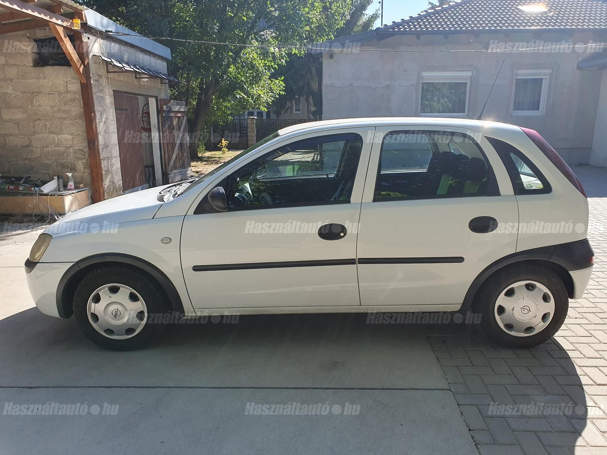 OPEL CORSA C 2002 - 1