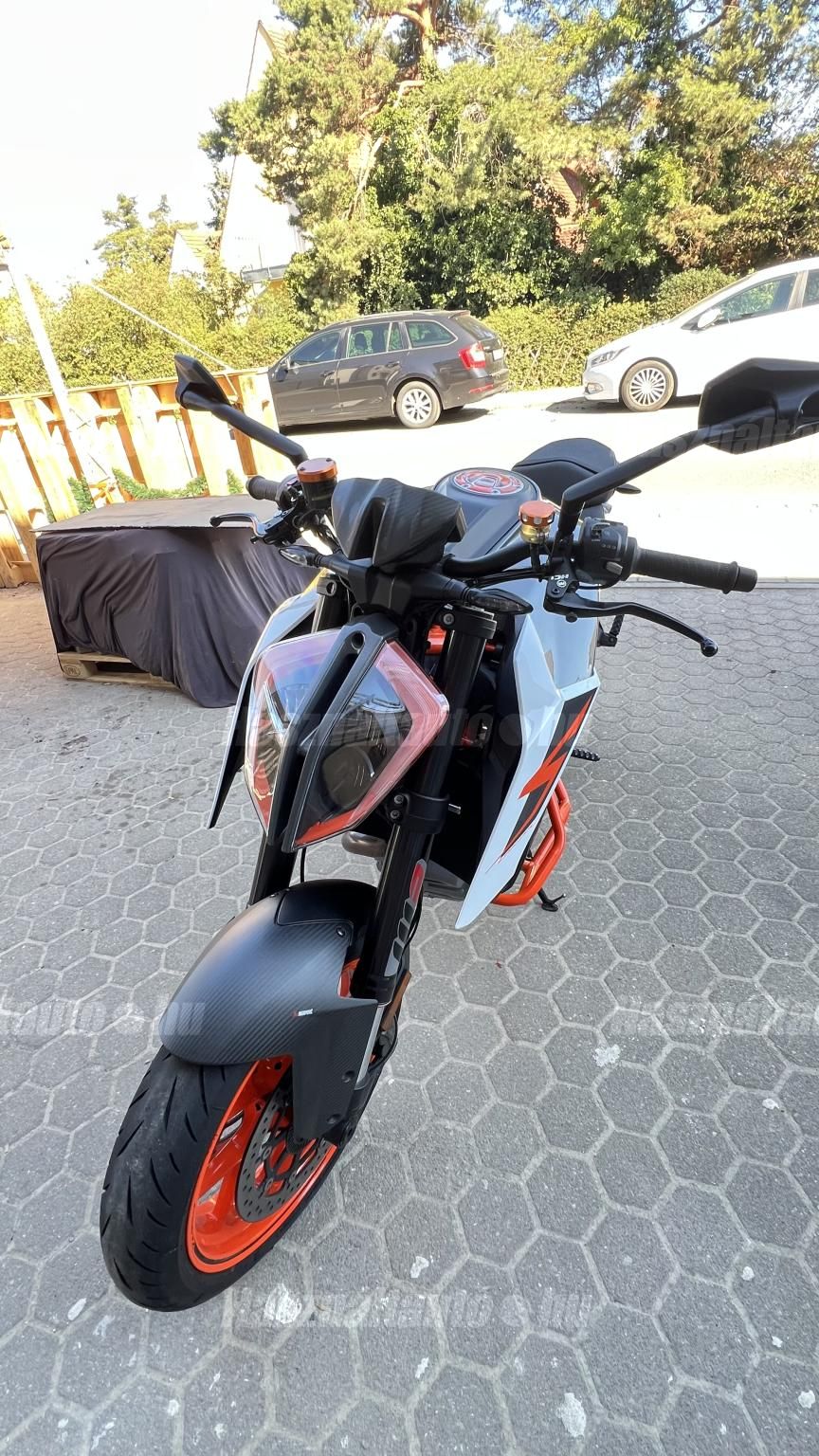 KTM 1290 SUPER DUKE R 2017/12 - 1