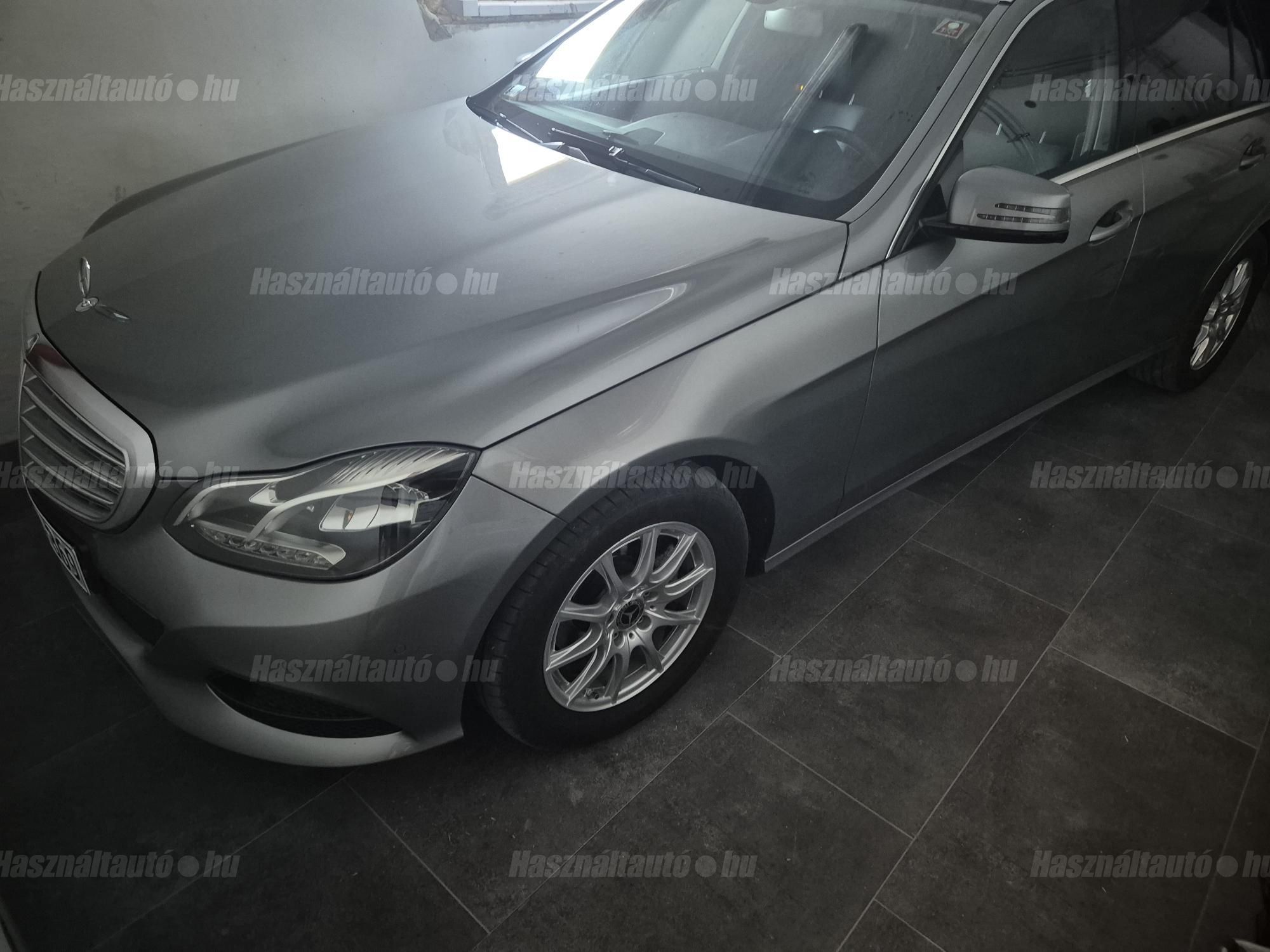 MERCEDES-BENZ E 220 2013/12 - 1