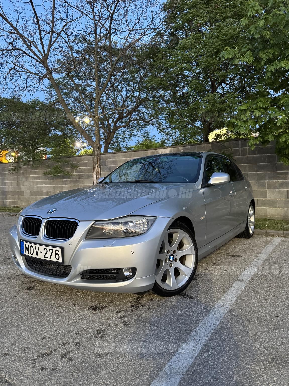 BMW 320 2010/2 - 1