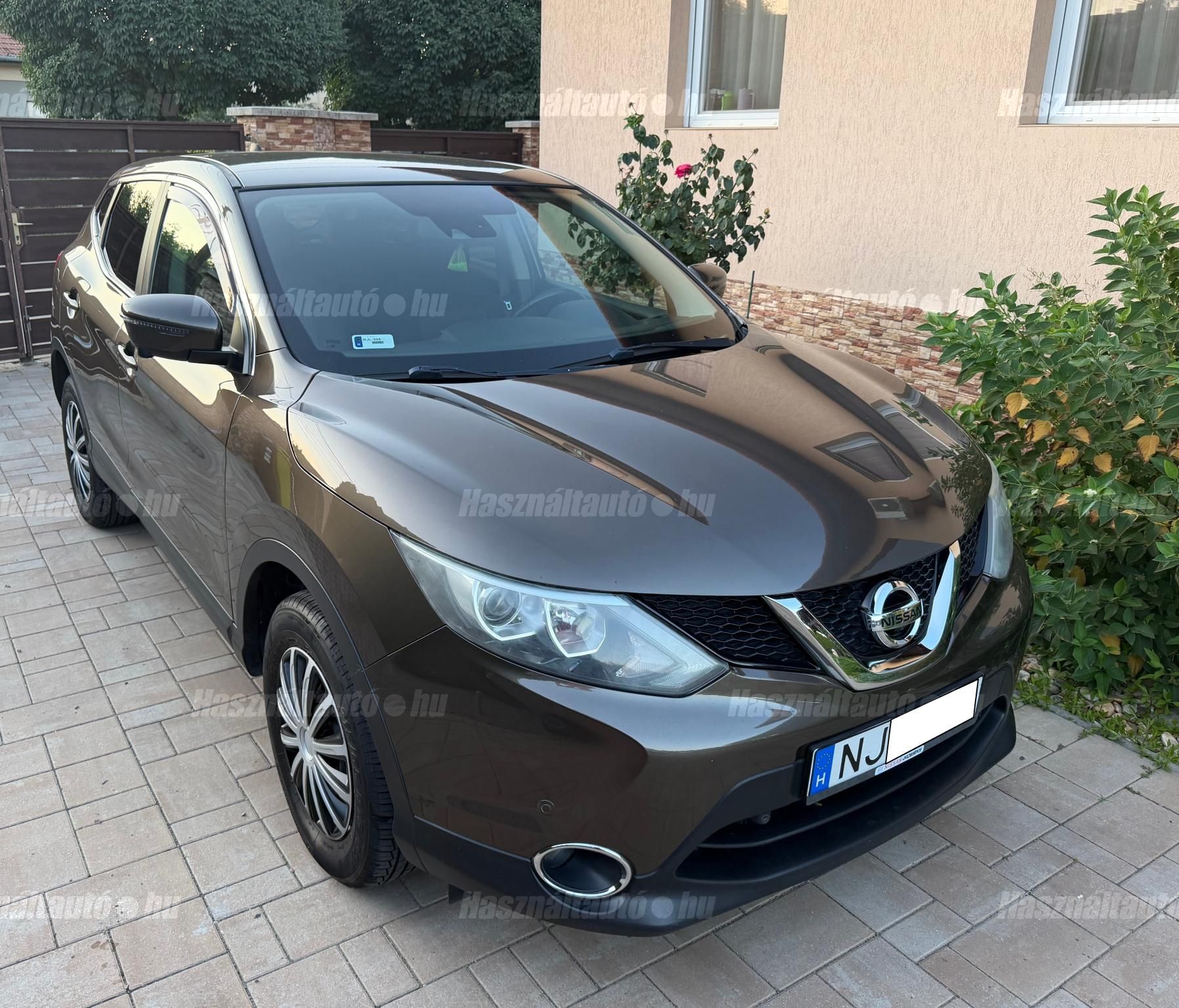 NISSAN QASHQAI 2015/12 - 1