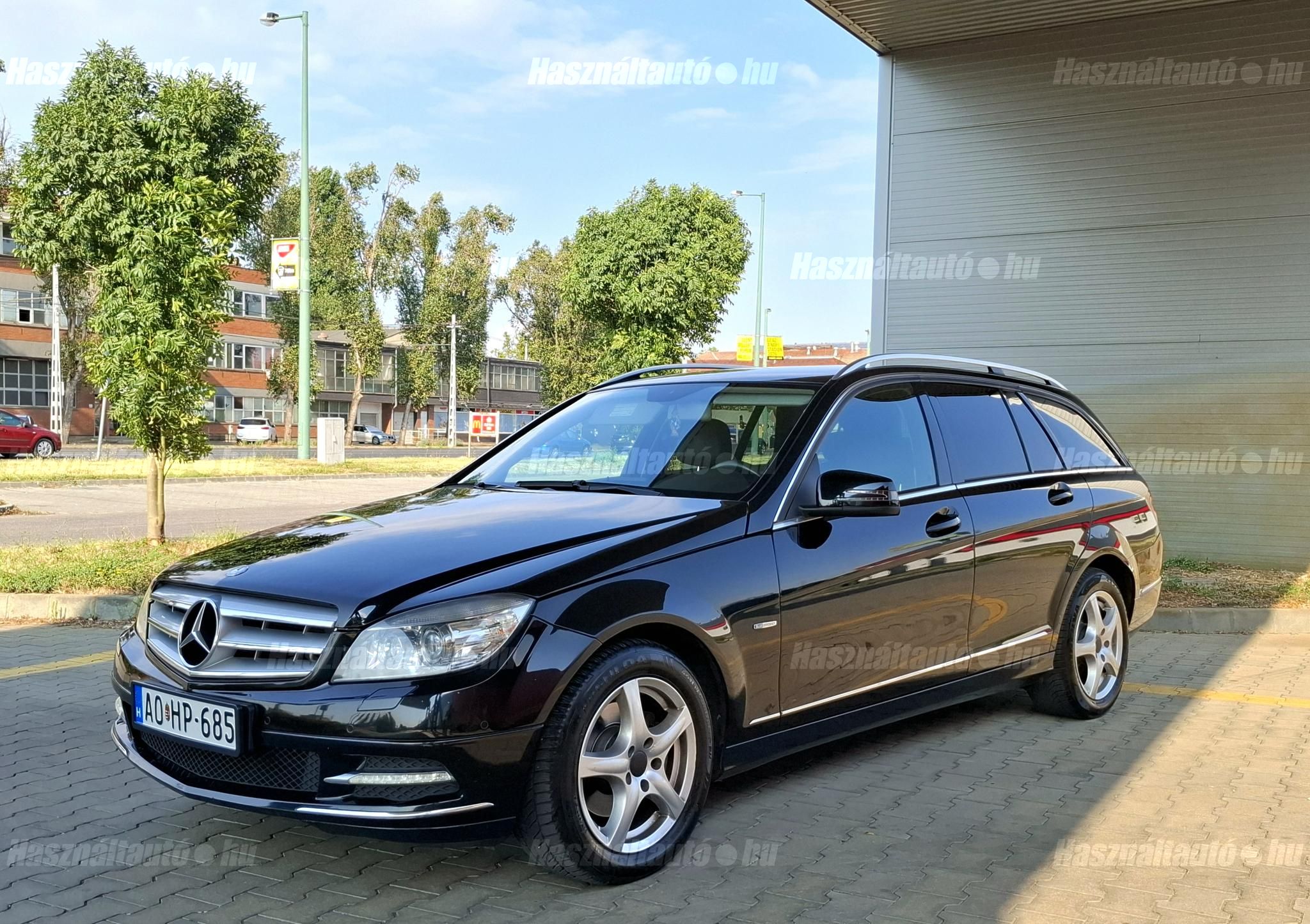 MERCEDES-BENZ C 220 2010/11 - 1