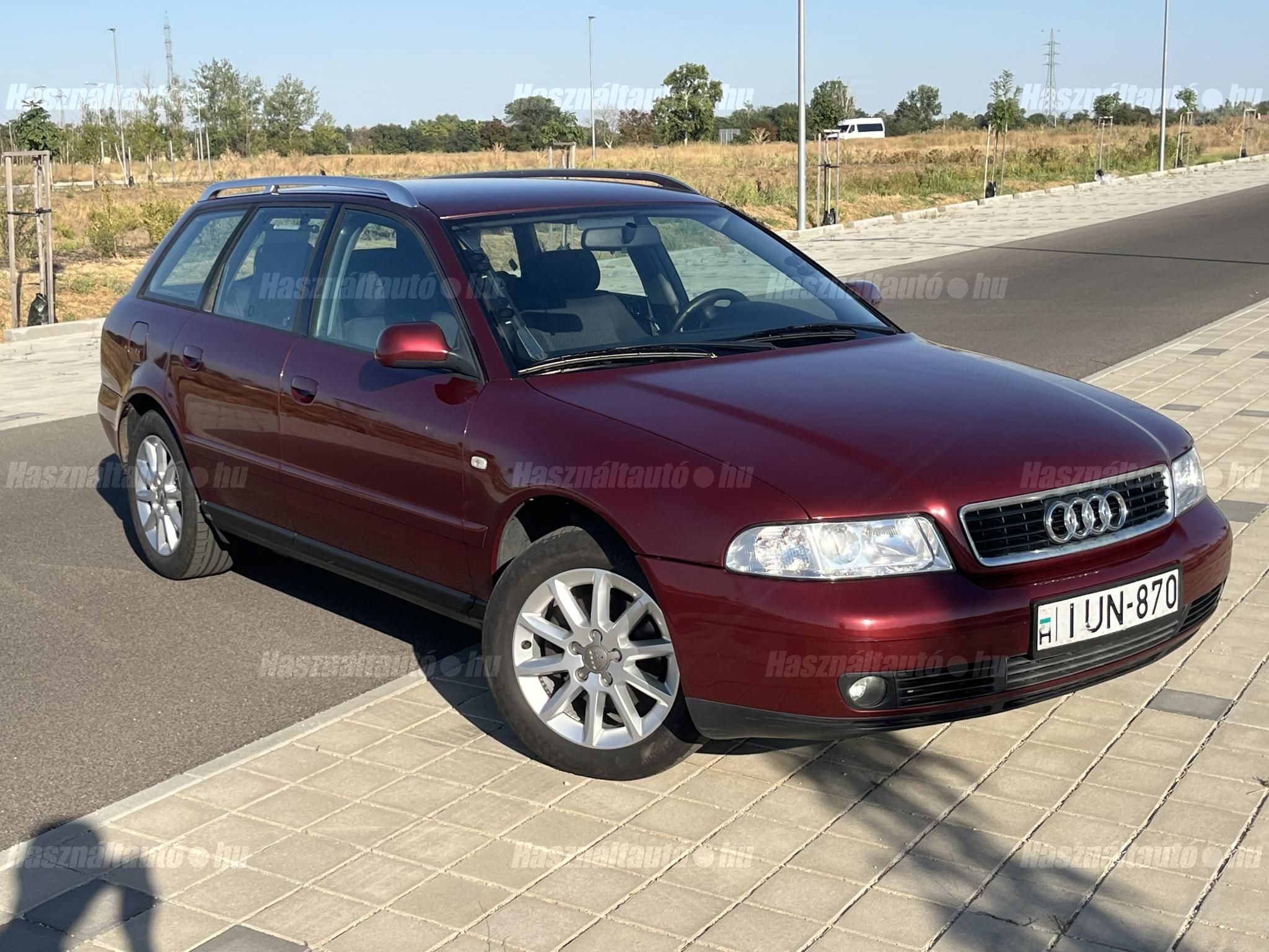 AUDI A4 2000 - 1
