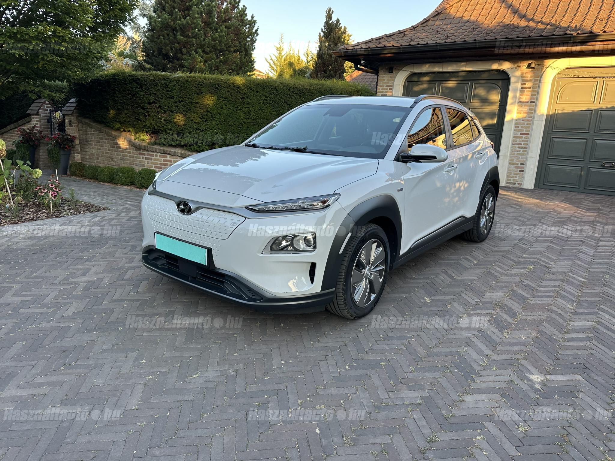 HYUNDAI KONA 2020/12 - 1