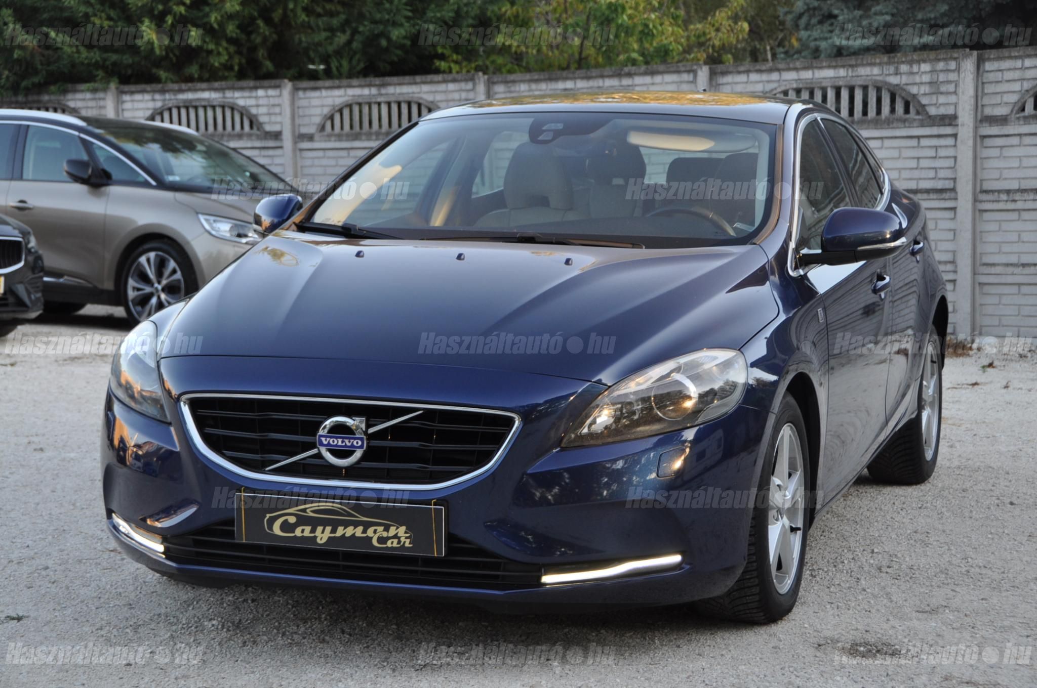 VOLVO V40 2015/7 - 1
