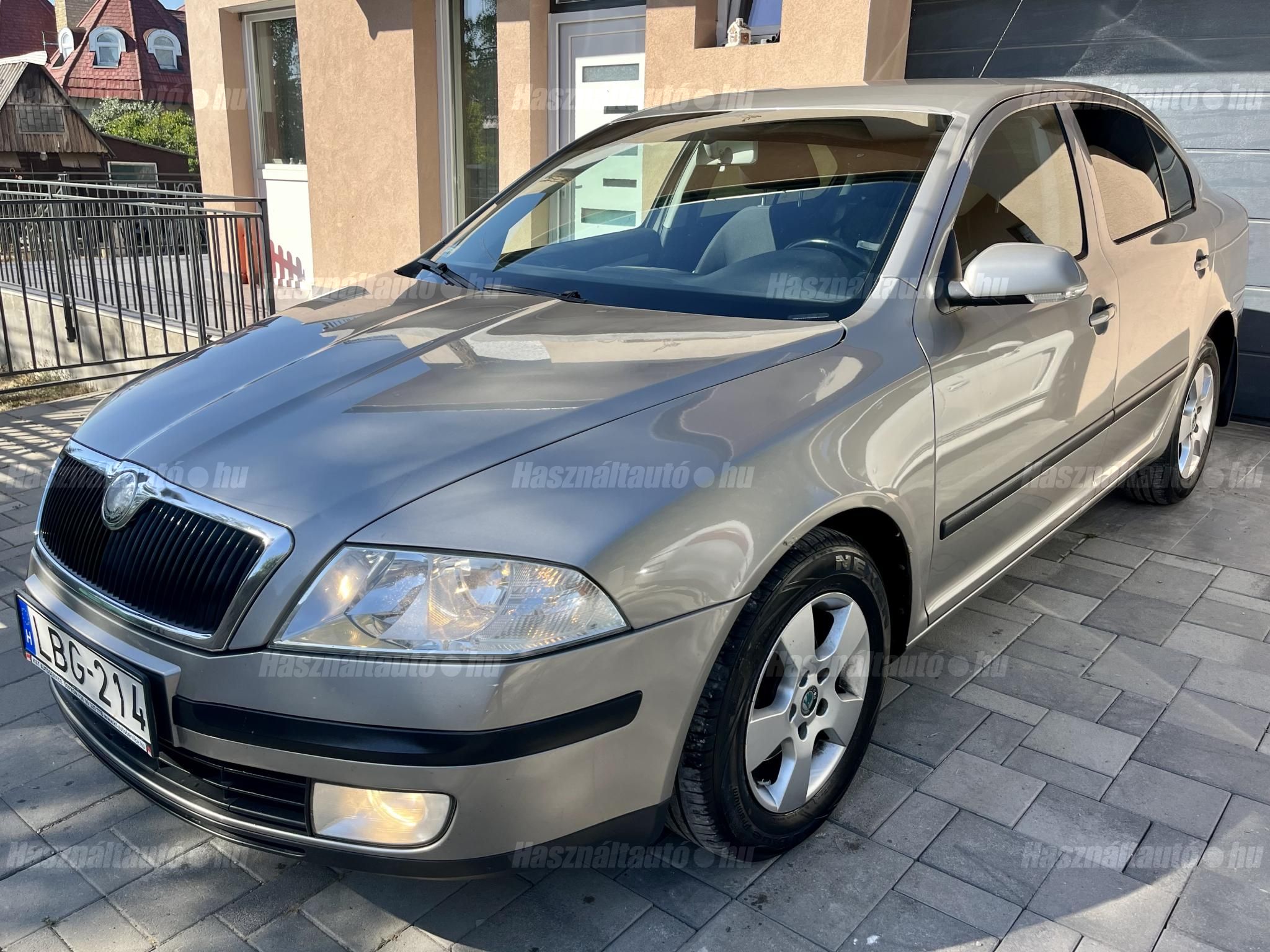 SKODA OCTAVIA 2008/10 - 1