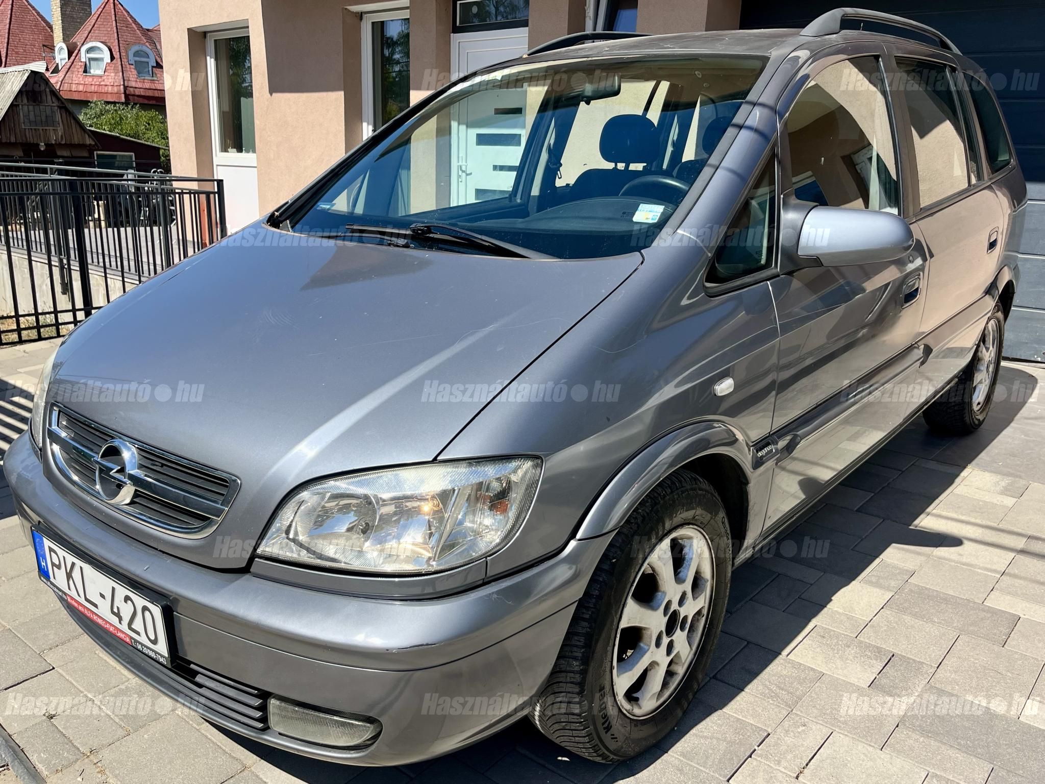 OPEL ZAFIRA 2004/5 - 1