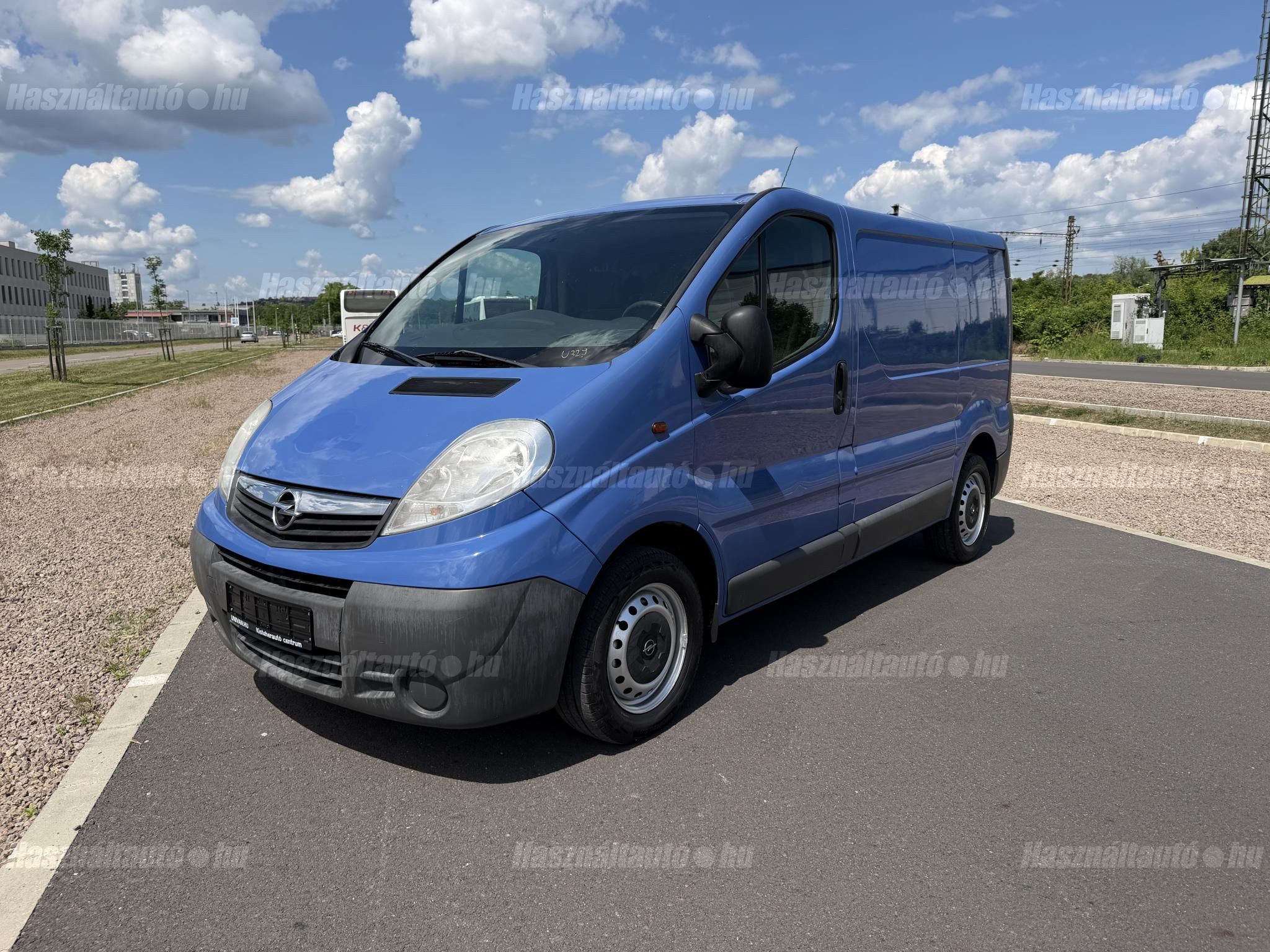 OPEL VIVARO 2013/11 - 1
