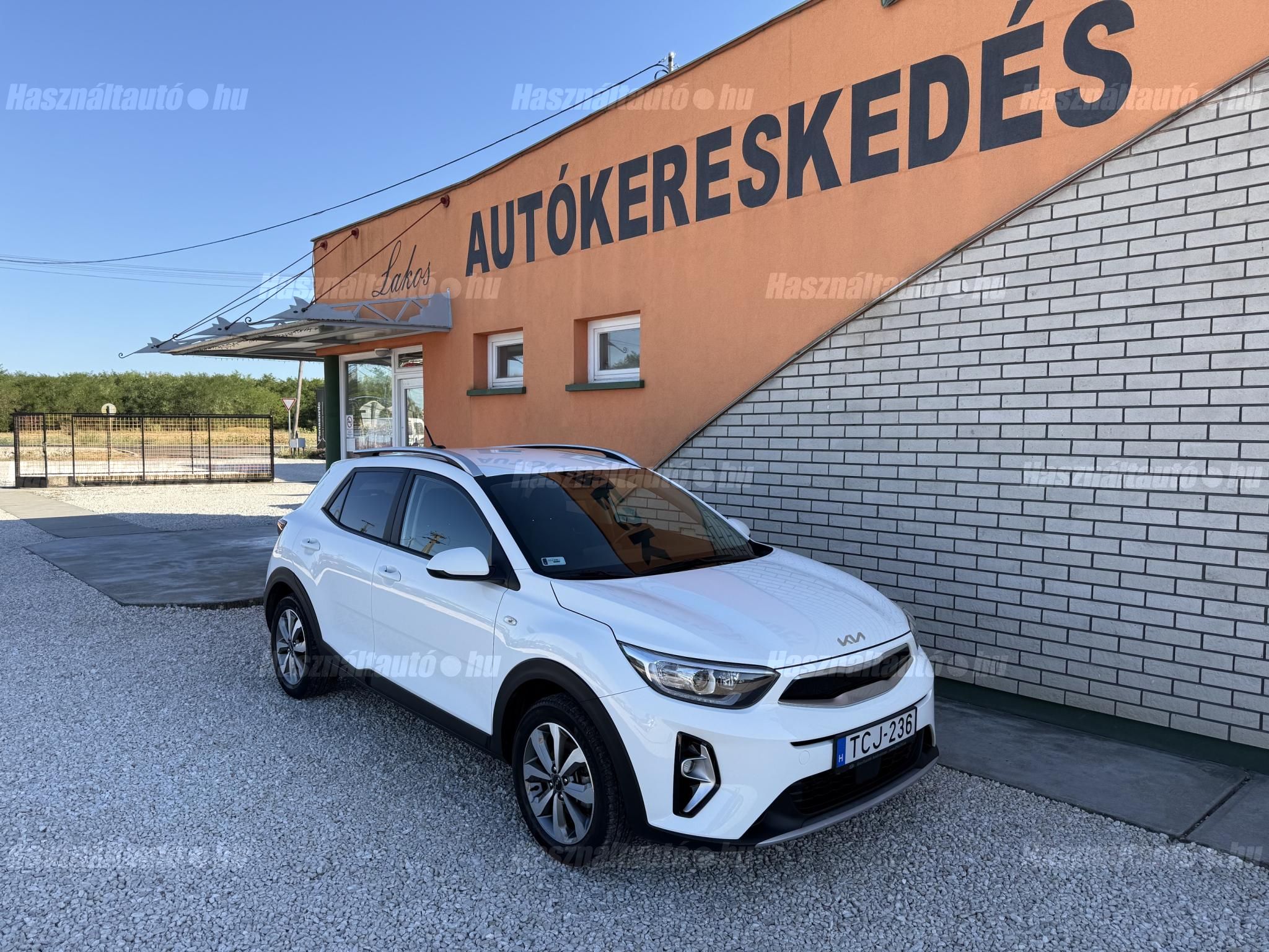 KIA STONIC 2022/2 - 1
