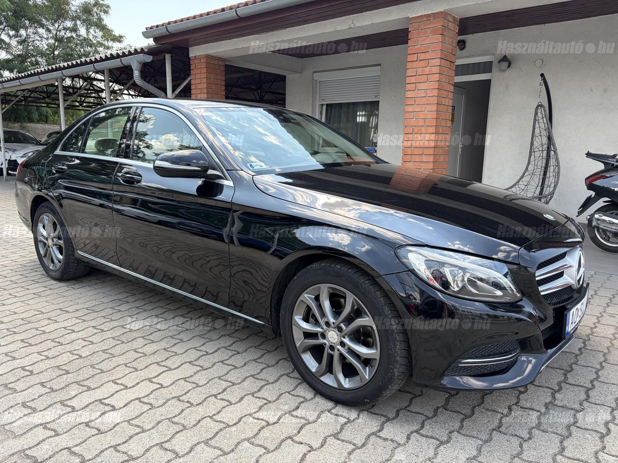 MERCEDES-BENZ C 220 2015/6 - 1
