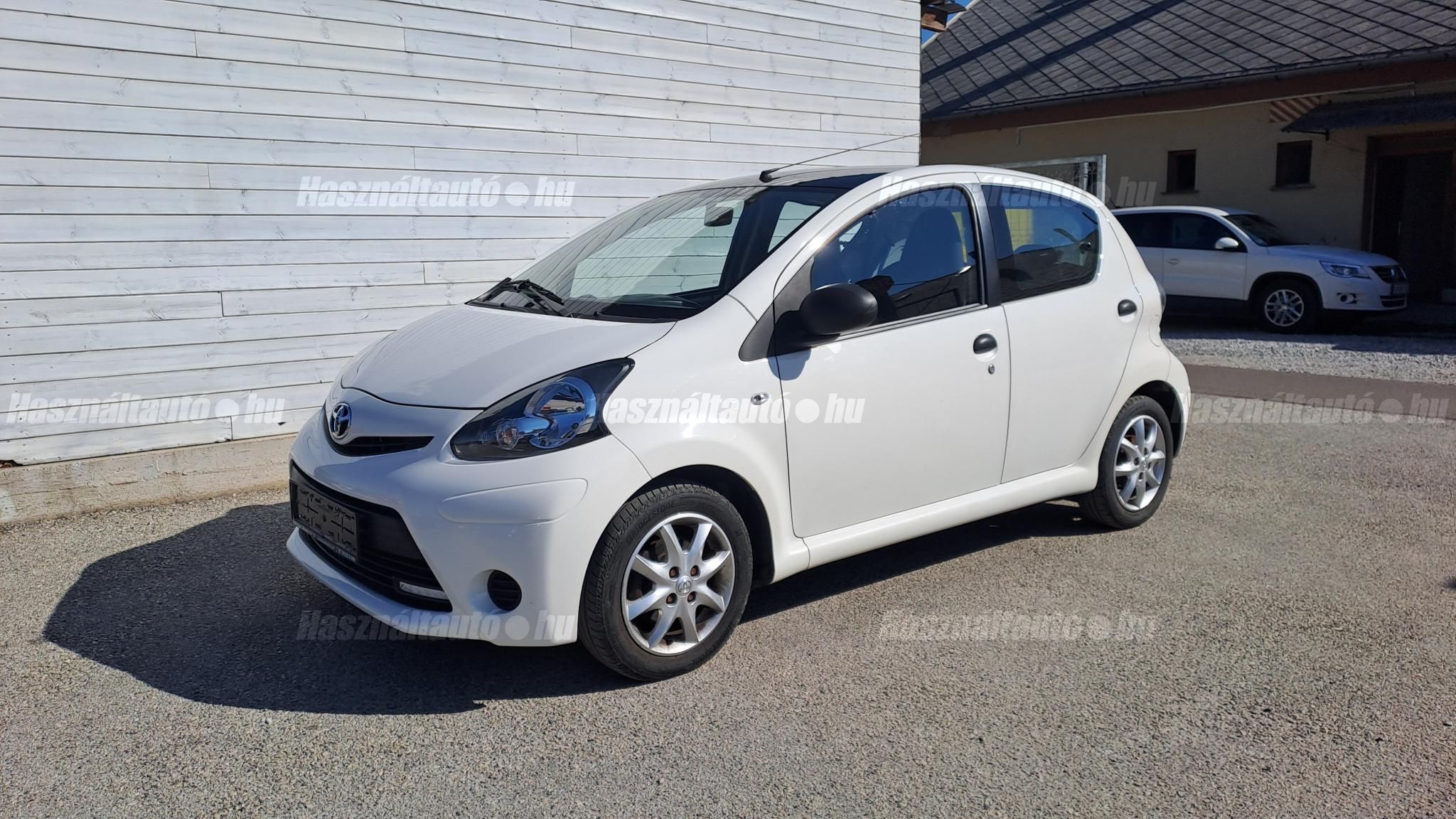 TOYOTA AYGO 2014/7 - 1